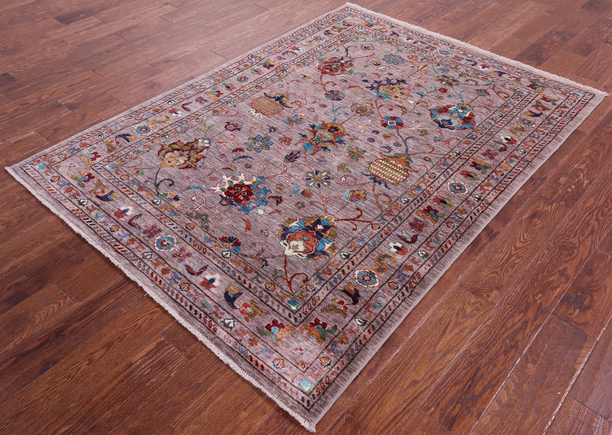 Peshawar Hand Knotted Wool Rug - 4' 9" X 6' 6" - Golden Nile
