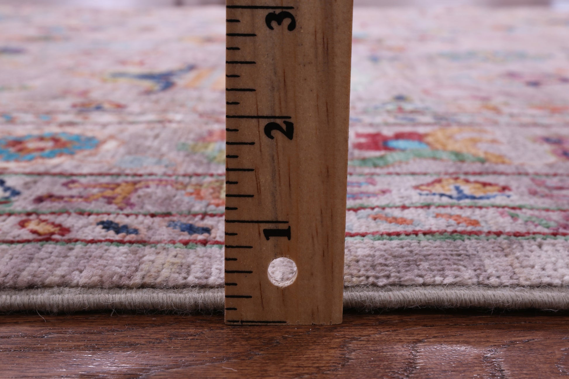 Peshawar Hand Knotted Wool Rug - 4' 9" X 6' 6" - Golden Nile