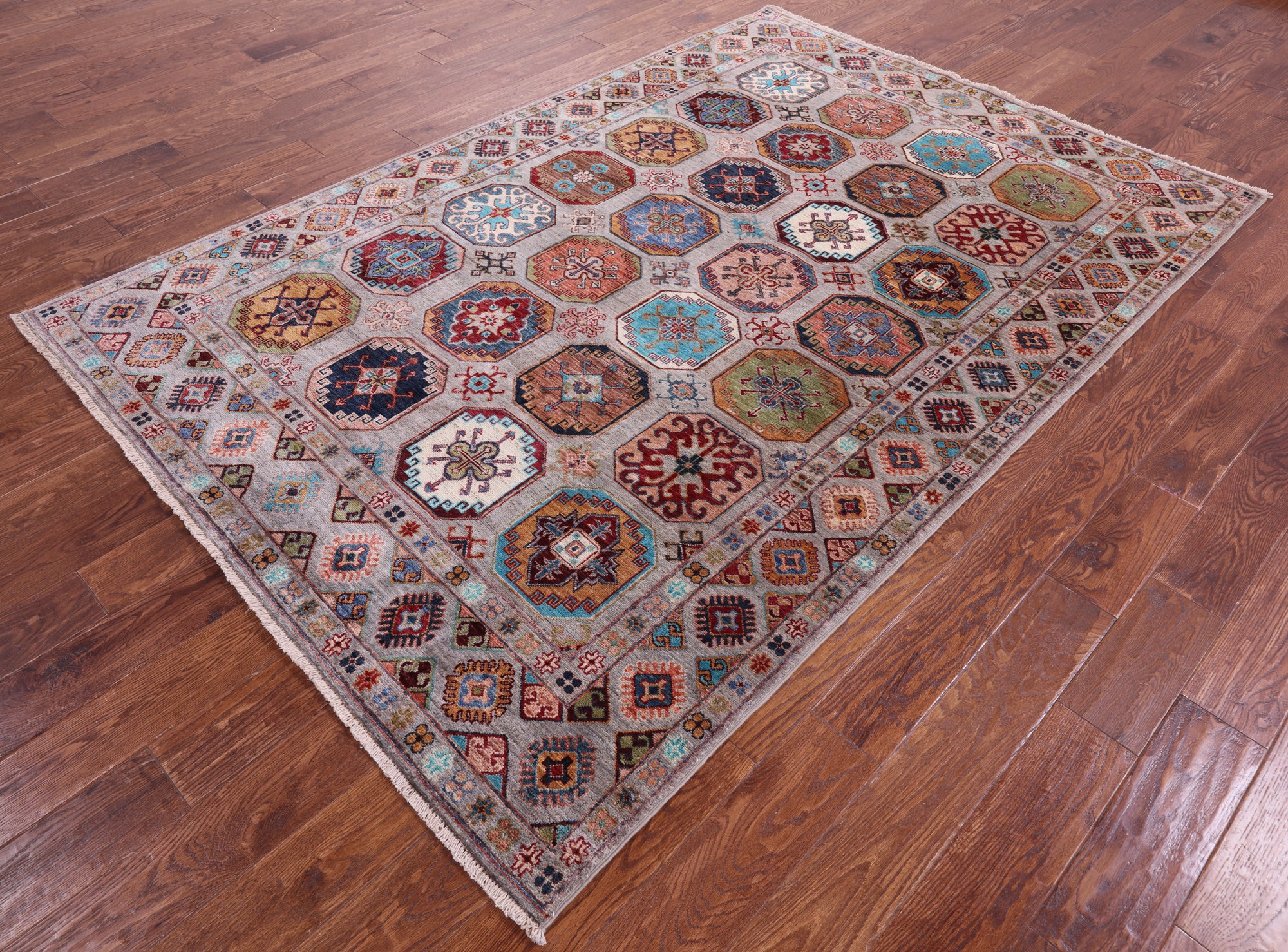 Turkmen Ersari Hand Knotted Wool Rug - 5' 7" X 8' 3" - Golden Nile