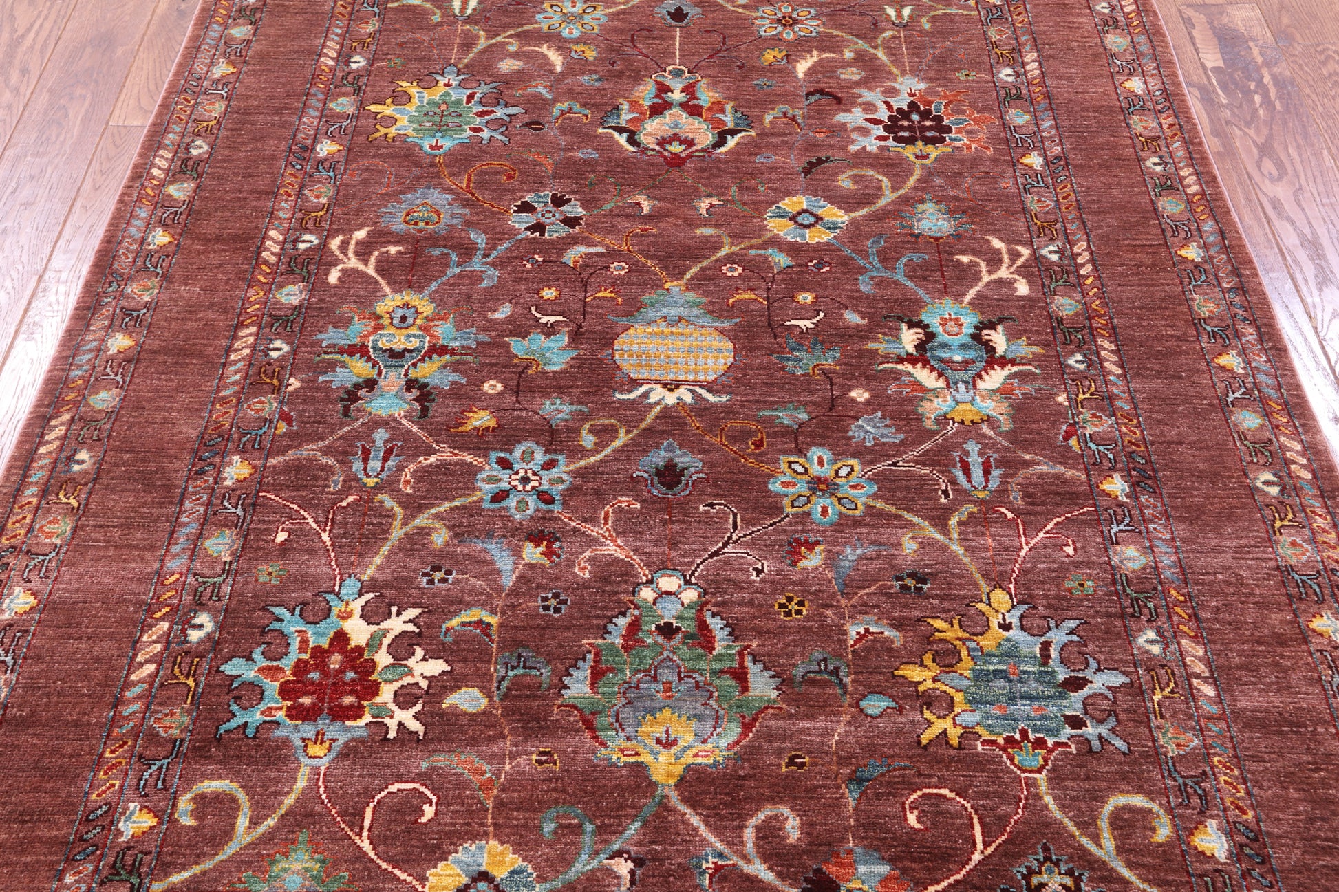 Brown Peshawar Hand Knotted Wool Rug - 5' 1" X 6' 9" - Golden Nile