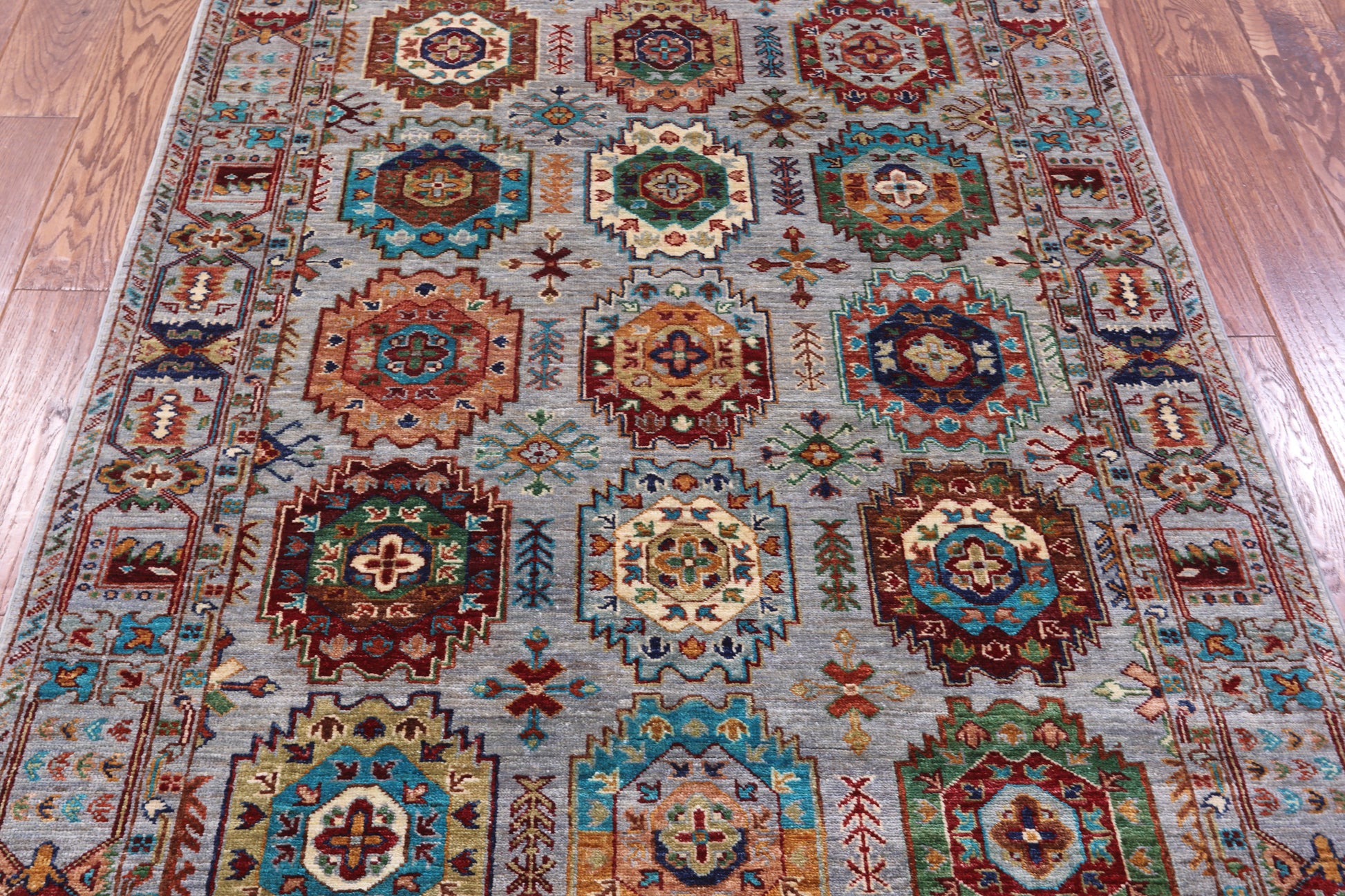 Turkmen Ersari Handmade Wool Rug - 4' 0" X 5' 11" - Golden Nile