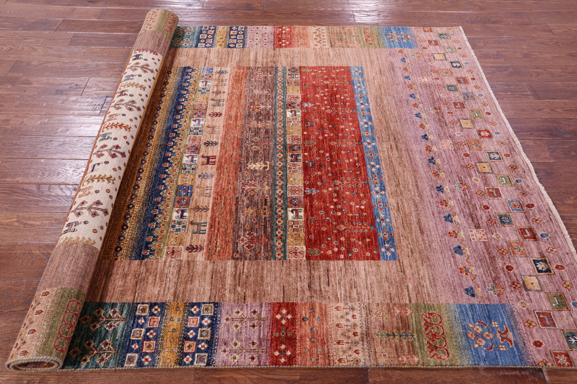 Persian Tribal Gabbeh Hand Knotted Wool Rug - 5' 9" X 7' 10" - Golden Nile