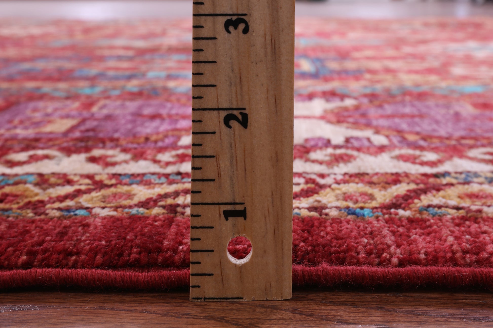Red Turkmen Ersari Hand Knotted Wool Rug - 5' 8" X 8' 4" - Golden Nile