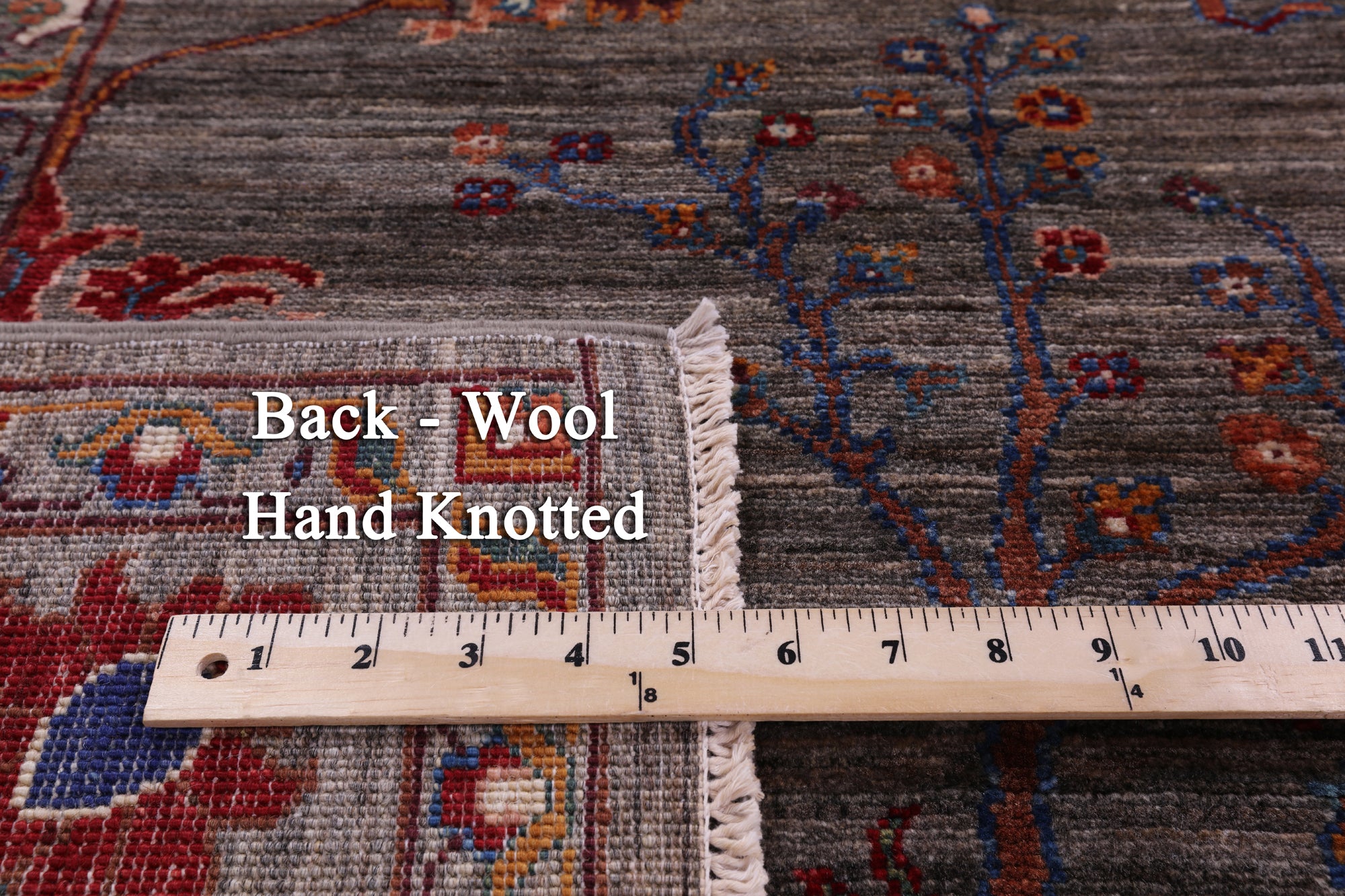 Peshawar Hand Knotted Wool Rug - 6' 6" X 9' 5" - Golden Nile