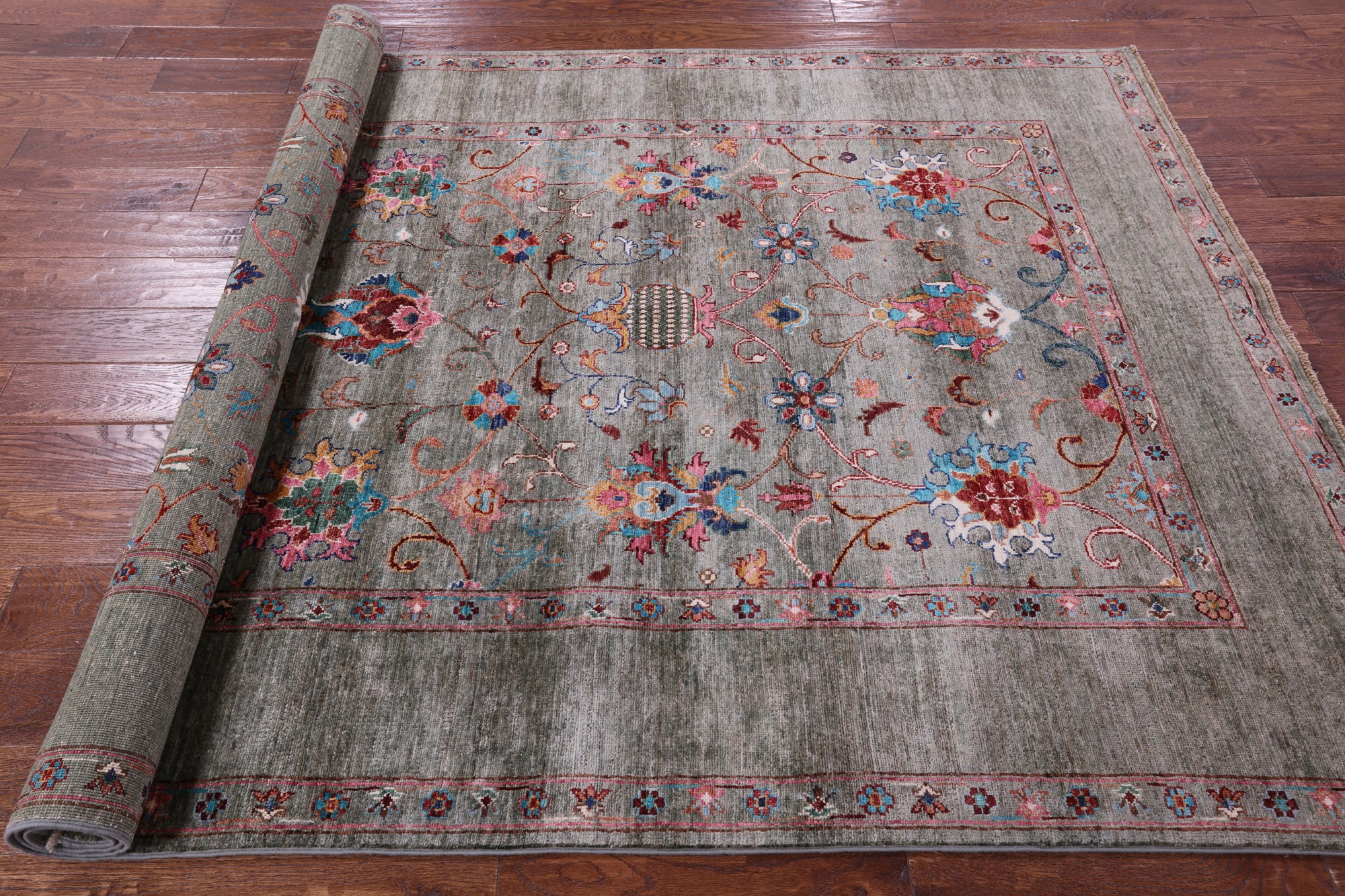 Peshawar Handmade Wool Rug - 5' 7" X 8' 5" - Golden Nile