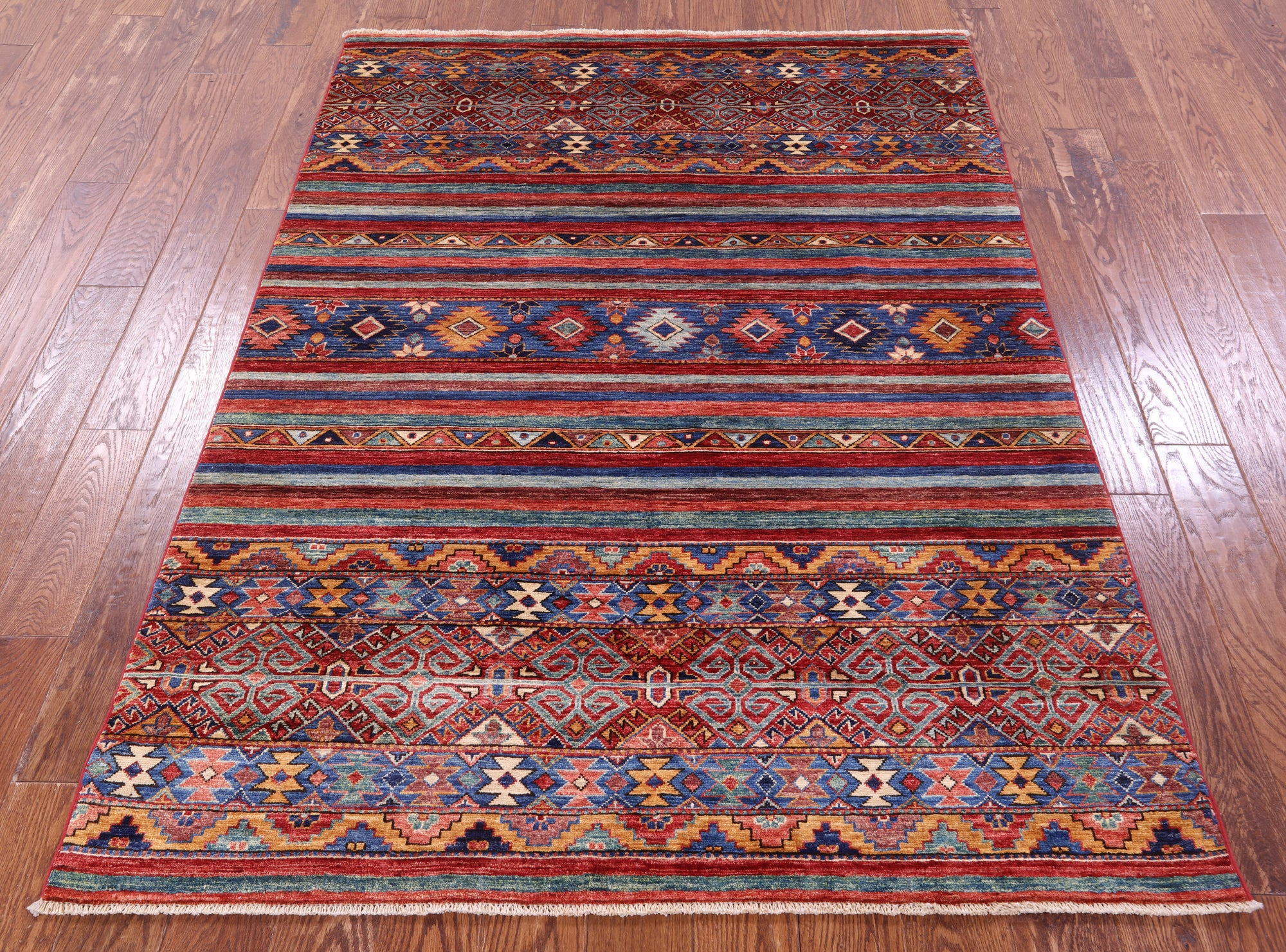 Khorjin Persian Gabbeh Hand Knotted Wool Rug - 4' 9" X 6' 5" - Golden Nile
