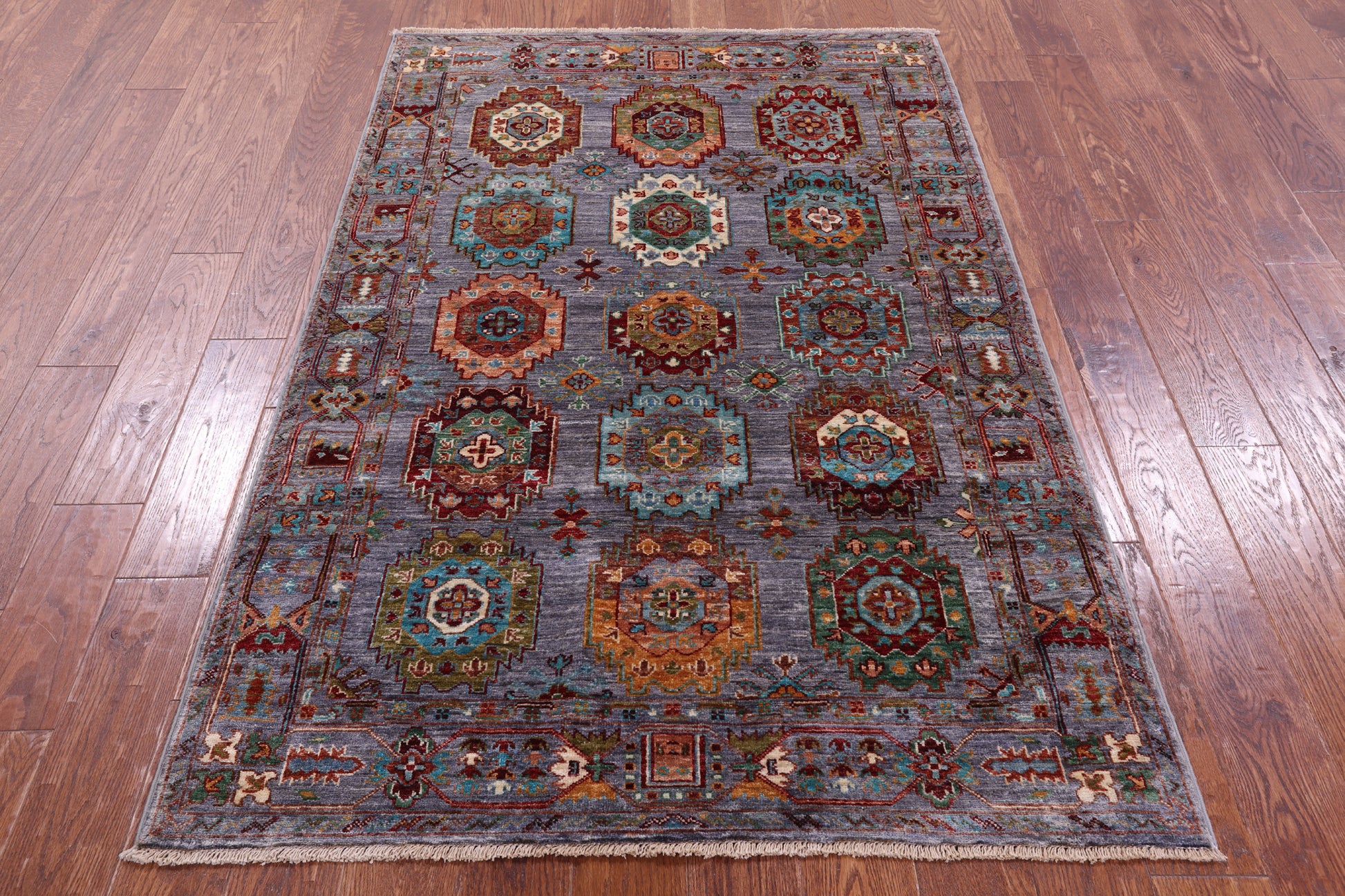 Turkmen Ersari Hand Knotted Wool Rug - 4' 0" X 6' 0" - Golden Nile