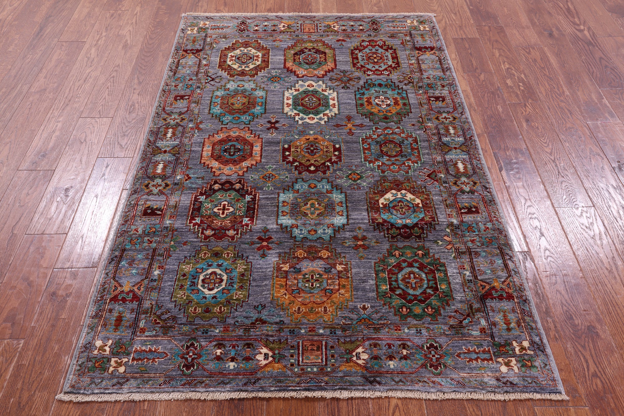 Turkmen Ersari Hand Knotted Wool Rug - 4' 0" X 6' 0" - Golden Nile