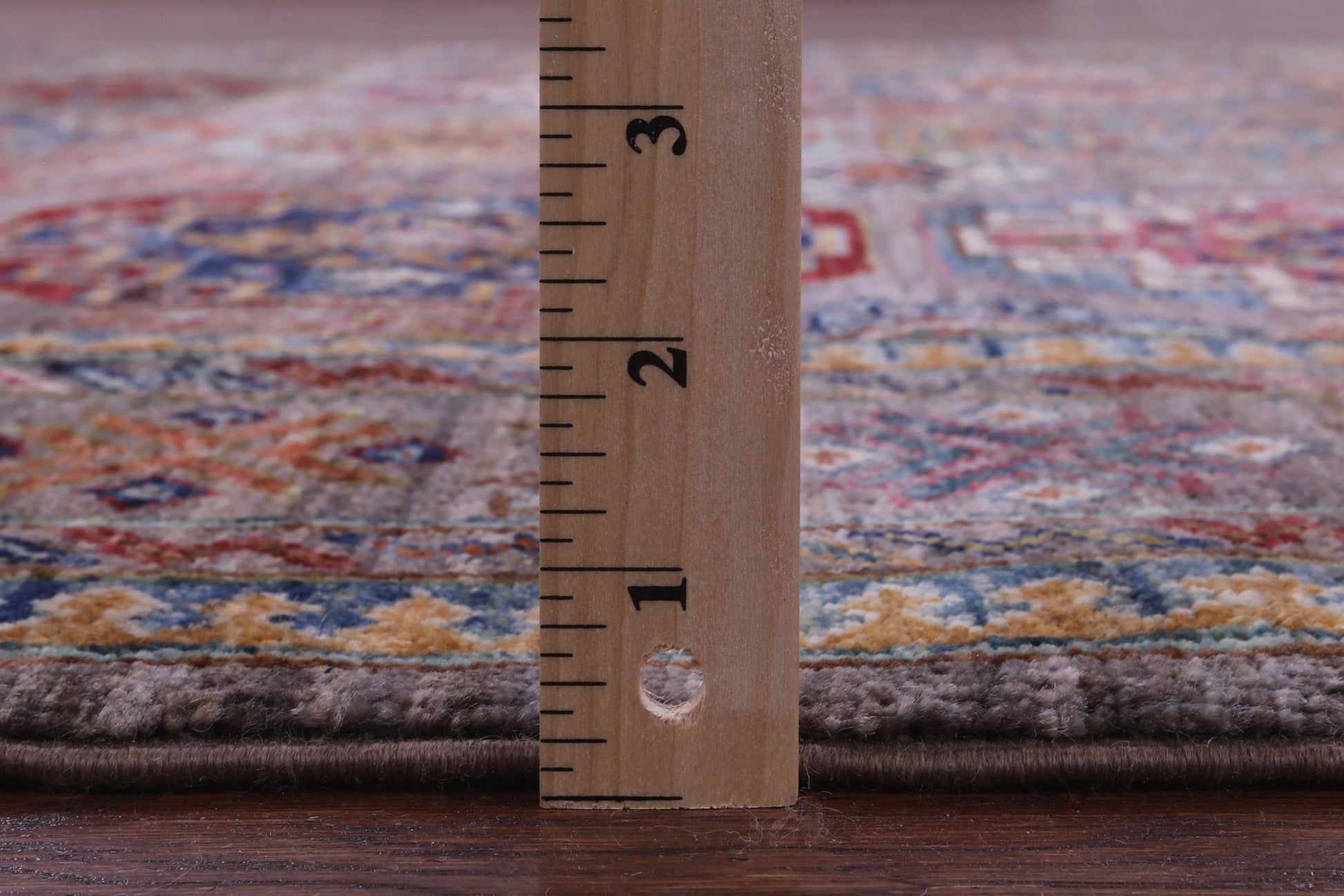 Turkmen Ersari Hand Knotted Wool Rug - 5' 8" X 8' 1" - Golden Nile