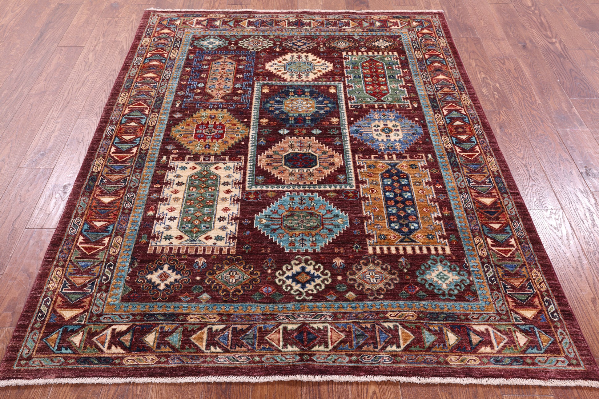 Turkmen Ersari Hand Knotted Wool Rug - 5' 1" X 6' 5" - Golden Nile