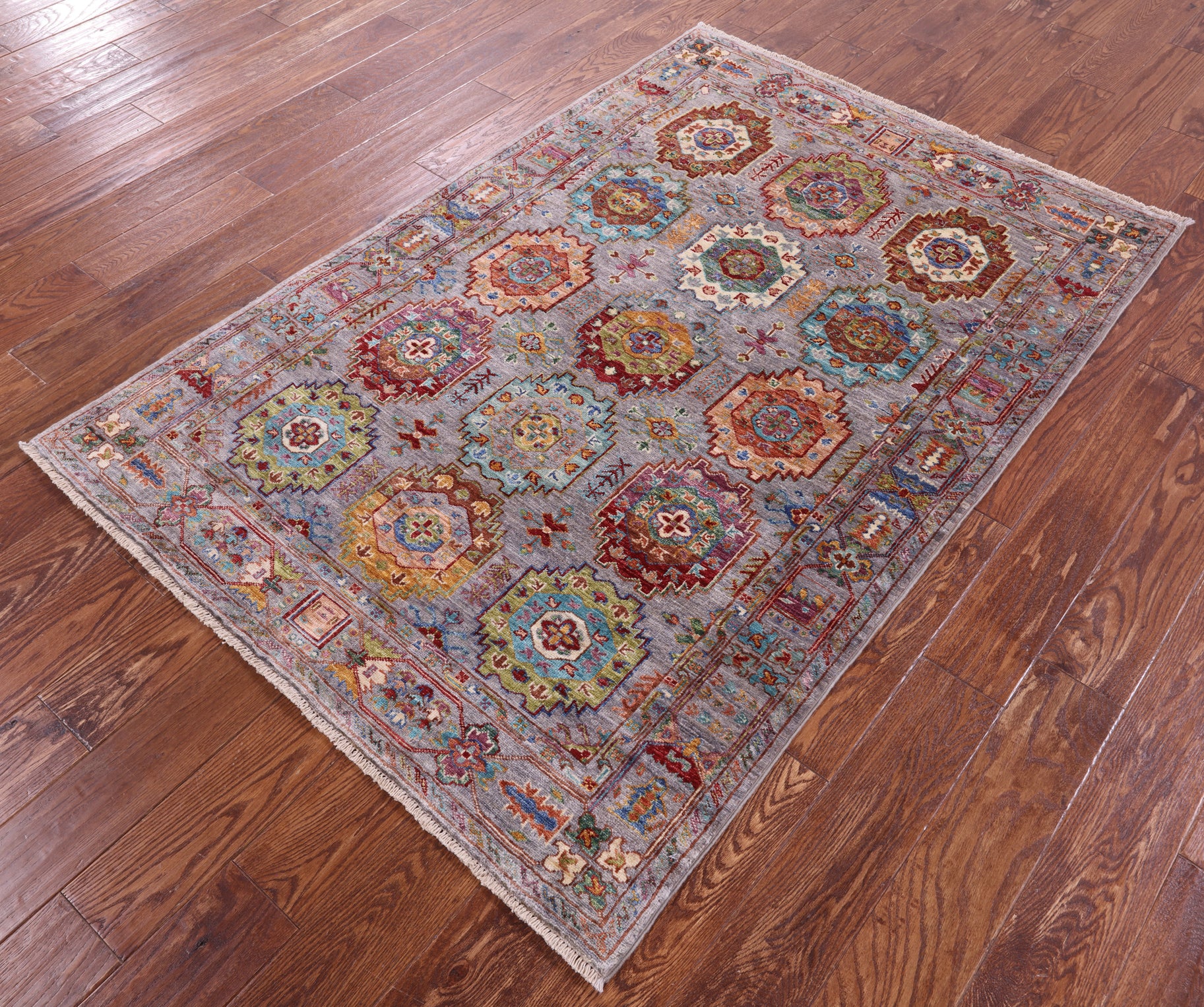 Turkmen Ersari Hand Knotted Wool Rug - 4' 0" X 5' 11" - Golden Nile