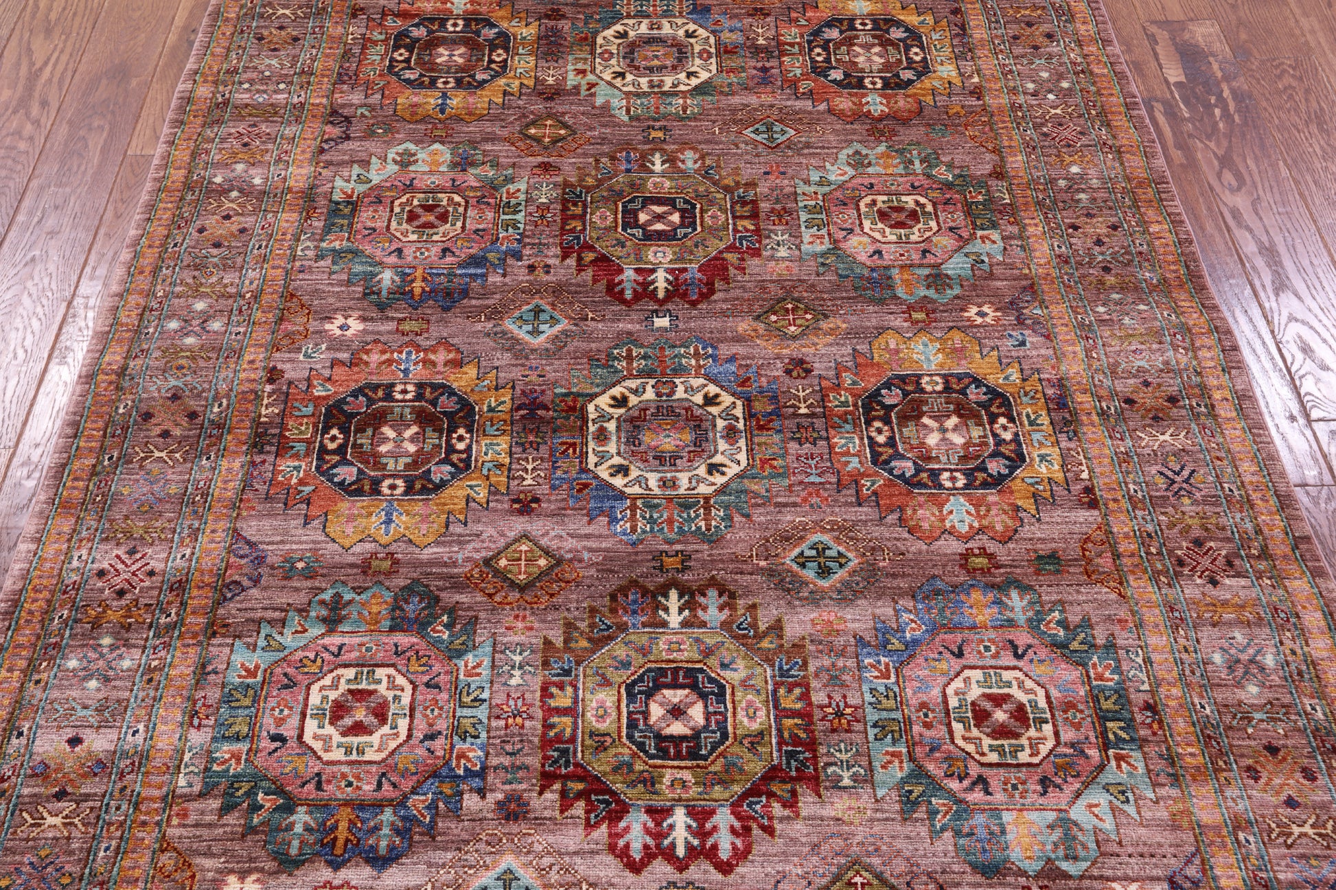 Turkmen Ersari Hand Knotted Wool Rug - 5' 1" X 6' 9" - Golden Nile