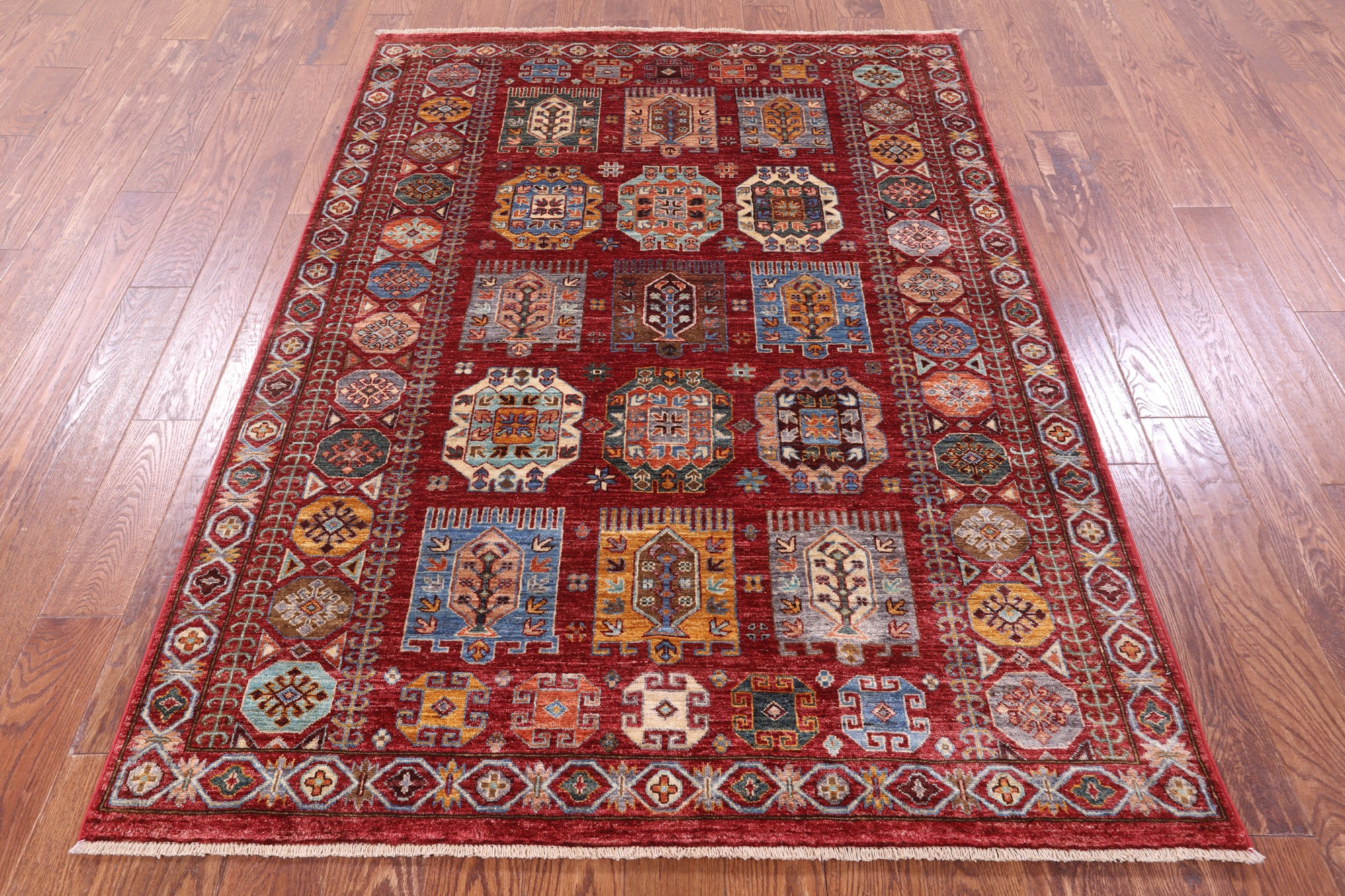 Red Turkmen Ersari Hand Knotted Wool Rug - 4' 11" X 6' 9" - Golden Nile