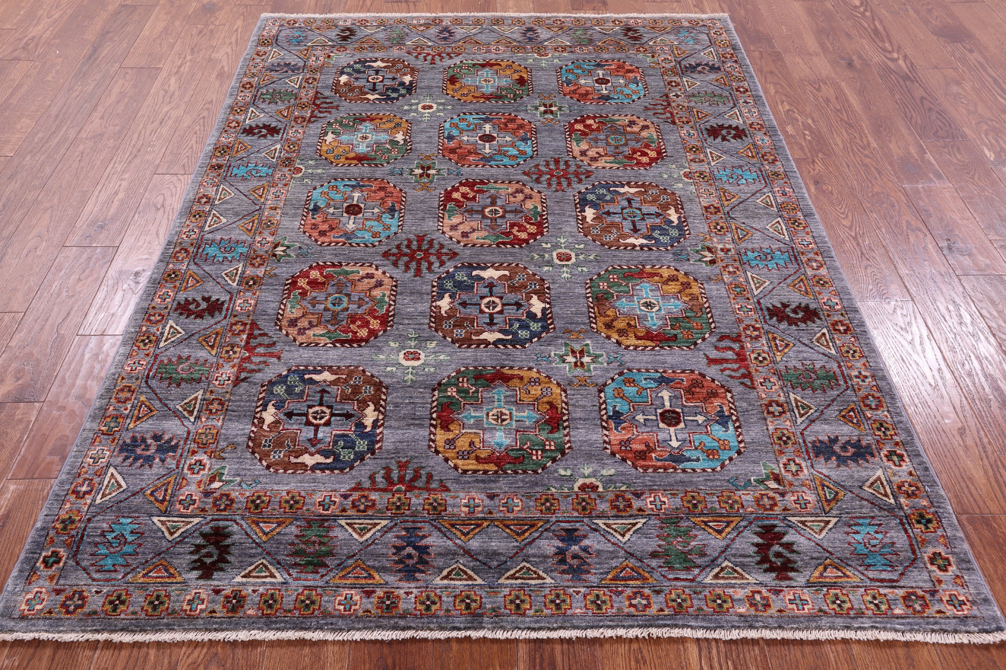 Grey Turkmen Ersari Hand Knotted Wool Rug - 5' 1" X 6' 9" - Golden Nile