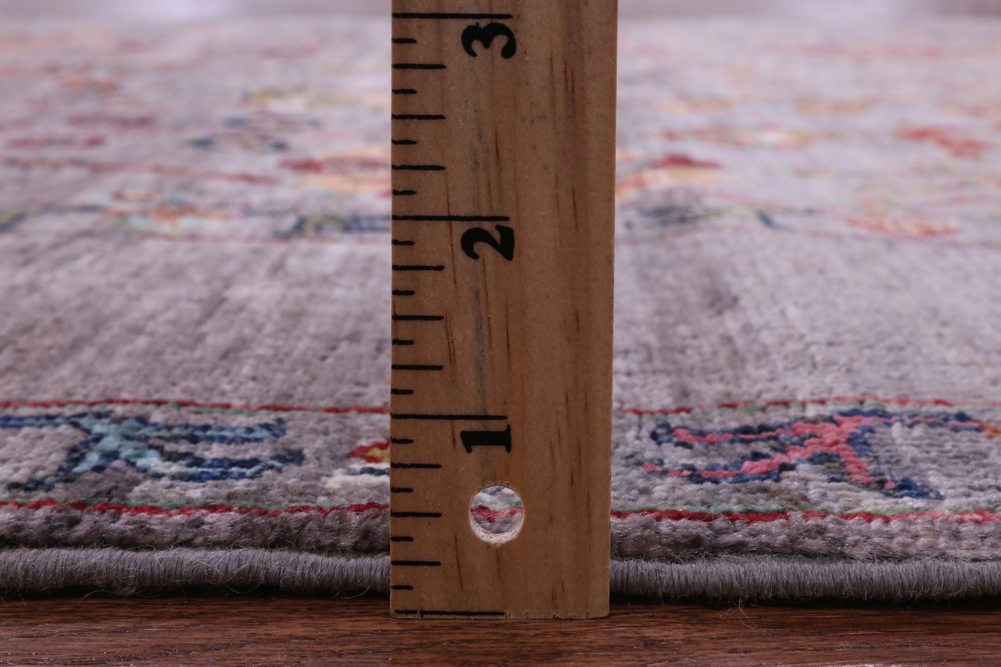 Peshawar Hand Knotted Wool Rug - 4' 10" X 6' 8" - Golden Nile