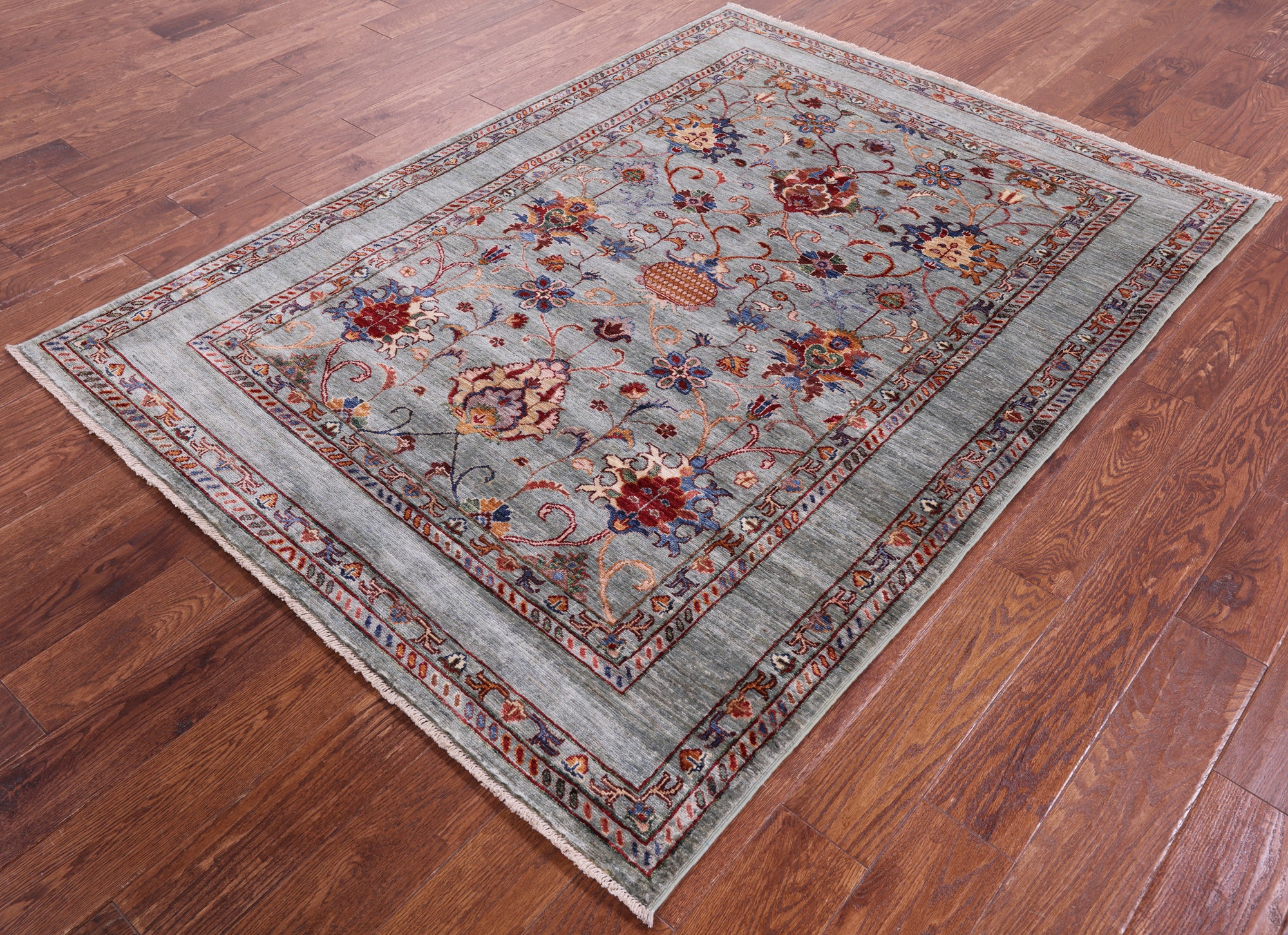 Peshawar Hand Knotted Wool Rug - 4' 10" X 6' 9" - Golden Nile