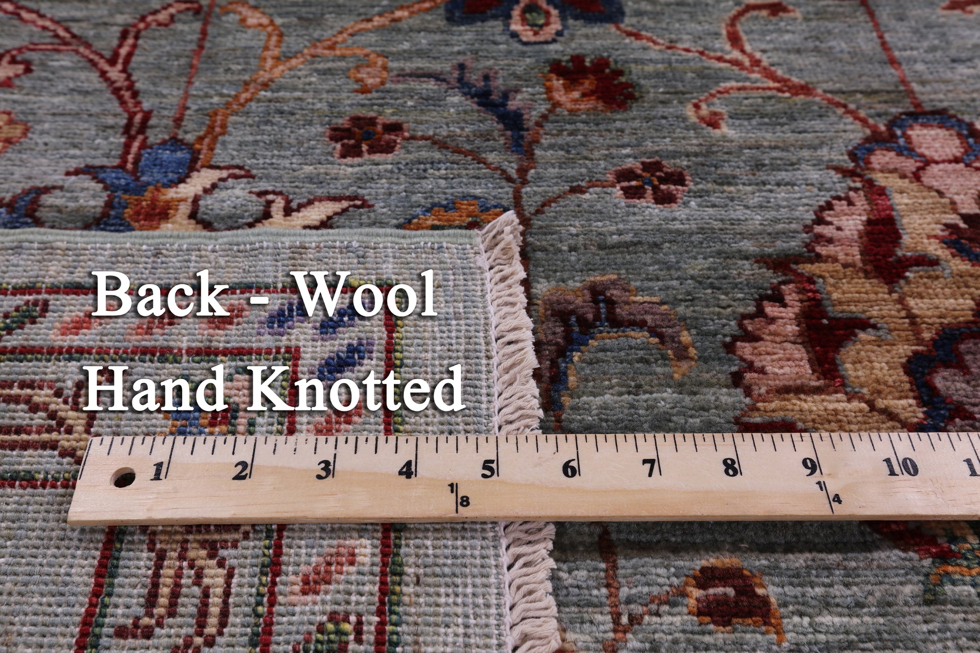 Peshawar Hand Knotted Wool Rug - 4' 10" X 6' 9" - Golden Nile