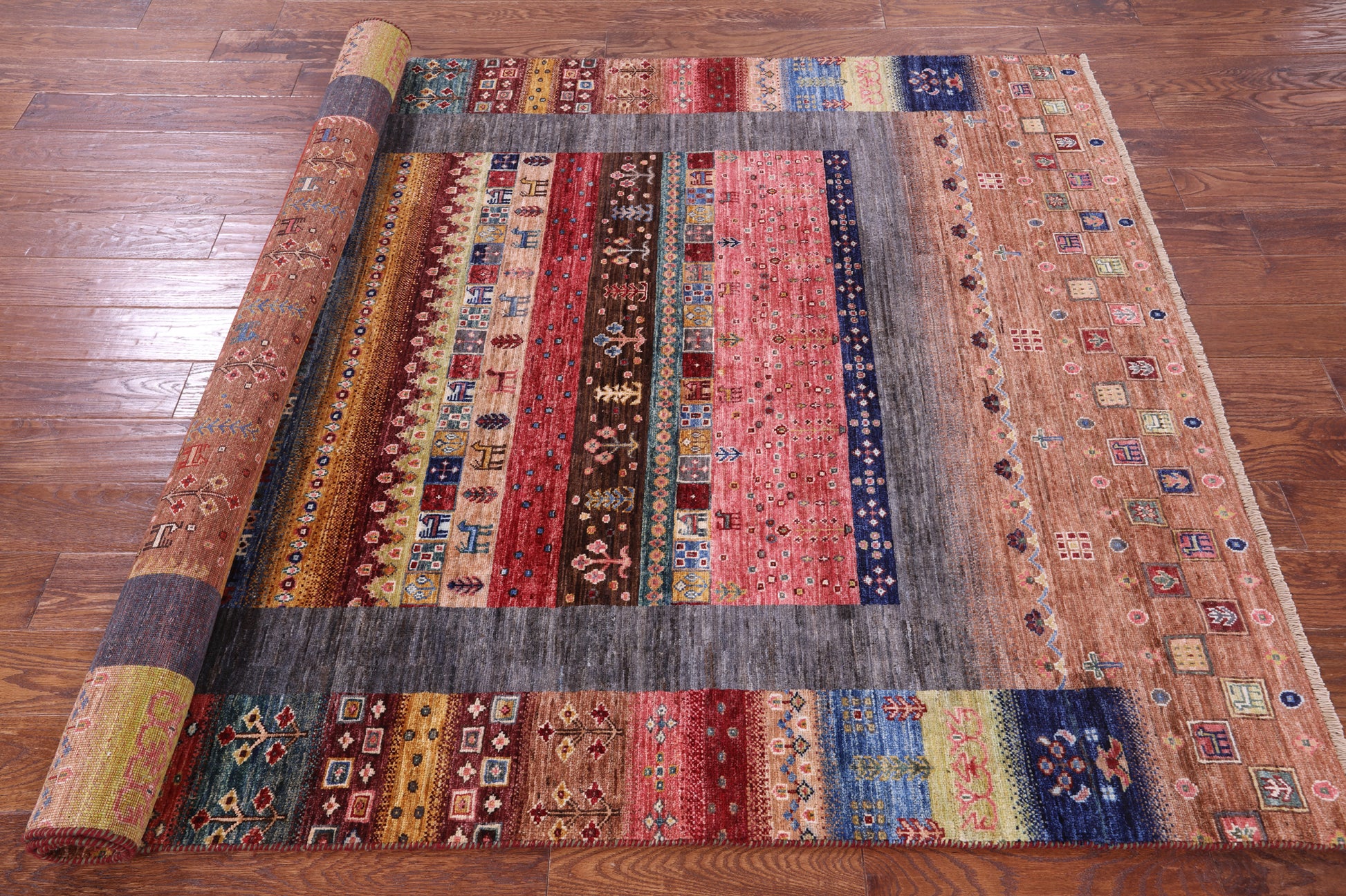 Tribal Persian Gabbeh Hand Knotted Wool Rug - 5' 8" X 7' 11" - Golden Nile