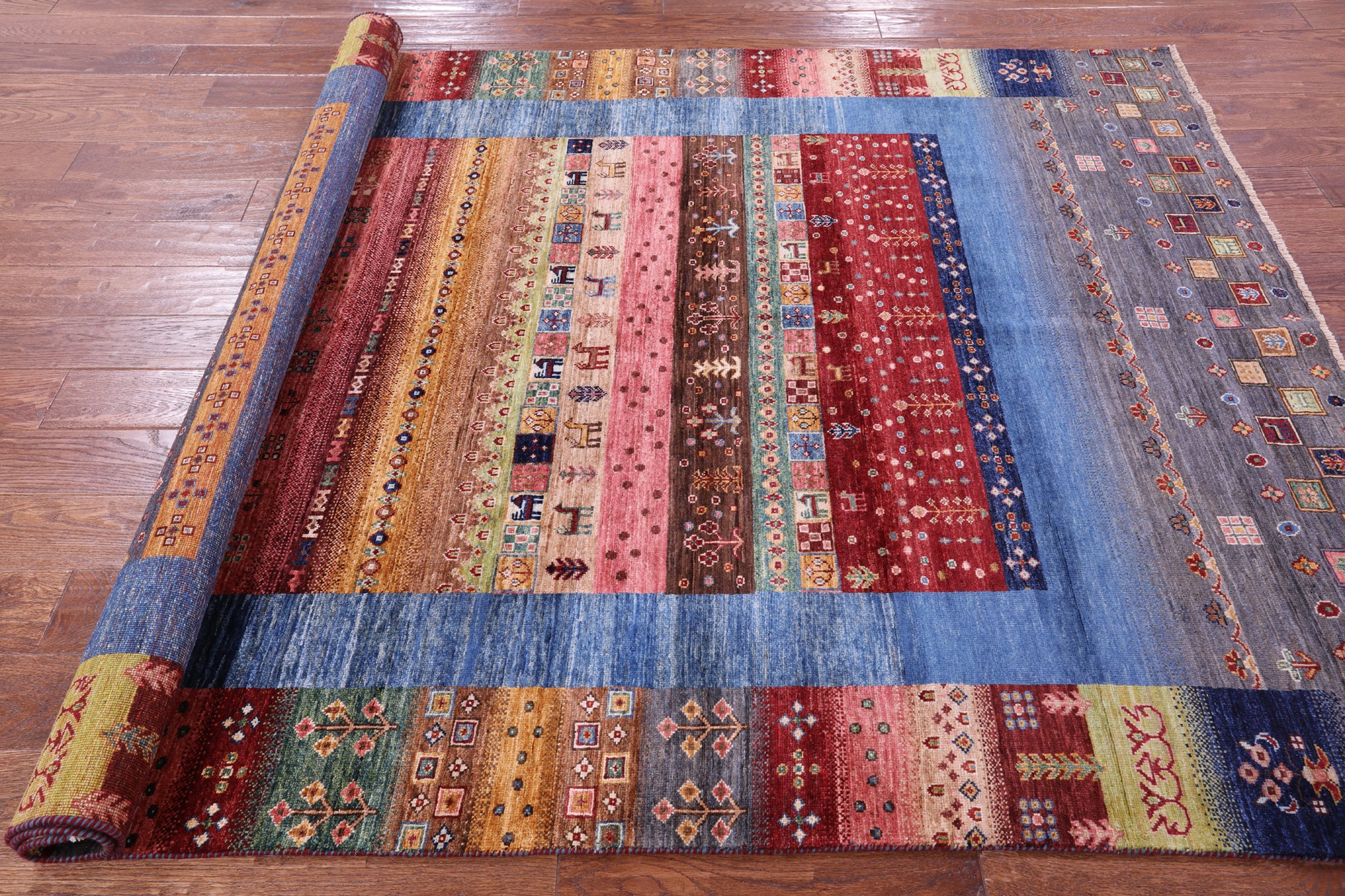 Persian Gabbeh Tribal Hand Knotted Wool Rug - 5' 9" X 7' 11" - Golden Nile