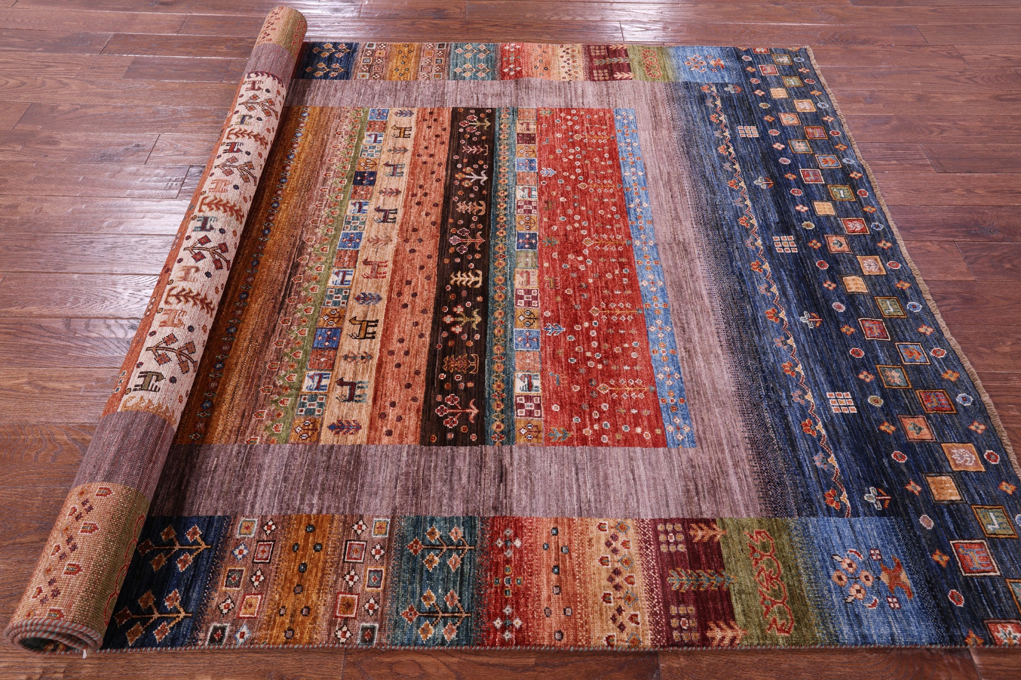 Persian Gabbeh Tribal Hand Knotted Wool Rug - 5' 9" X 7' 11" - Golden Nile