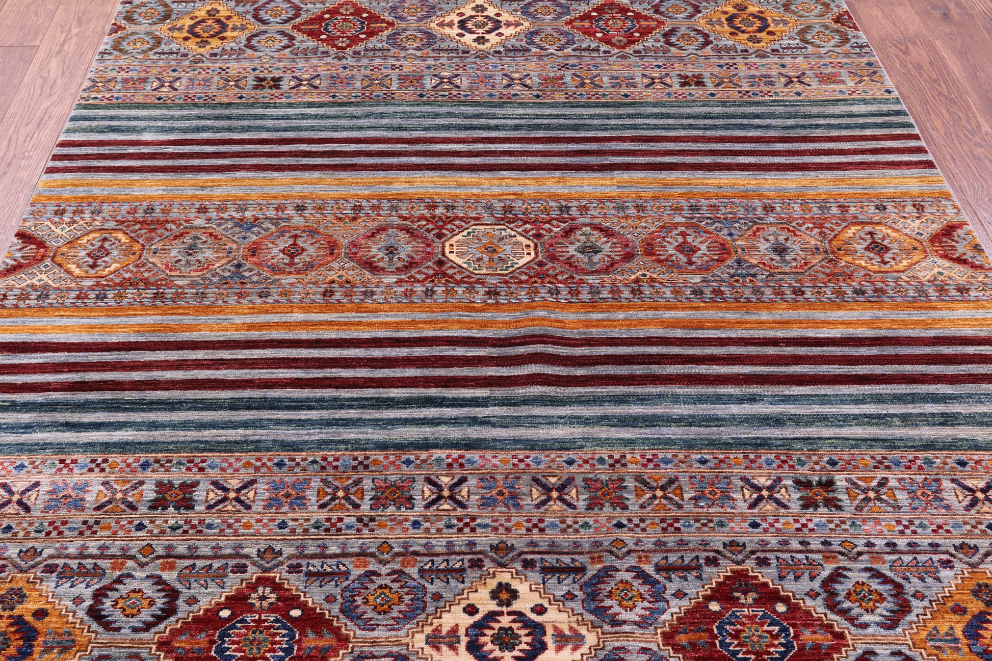 Khorjin Persian Gabbeh Hand Knotted Wool Rug - 5' 9" X 7' 11" - Golden Nile