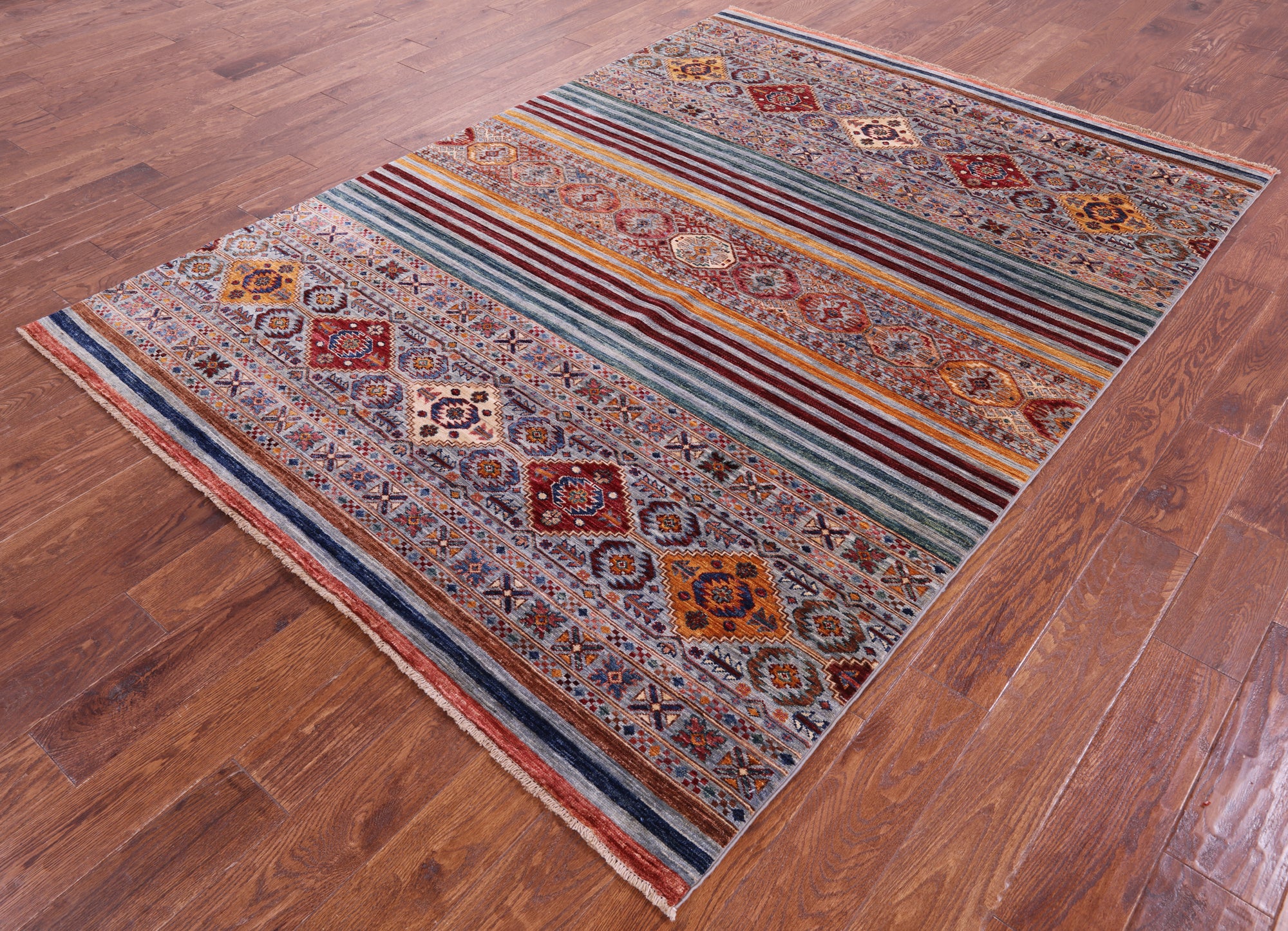 Khorjin Persian Gabbeh Hand Knotted Wool Rug - 5' 9" X 7' 11" - Golden Nile
