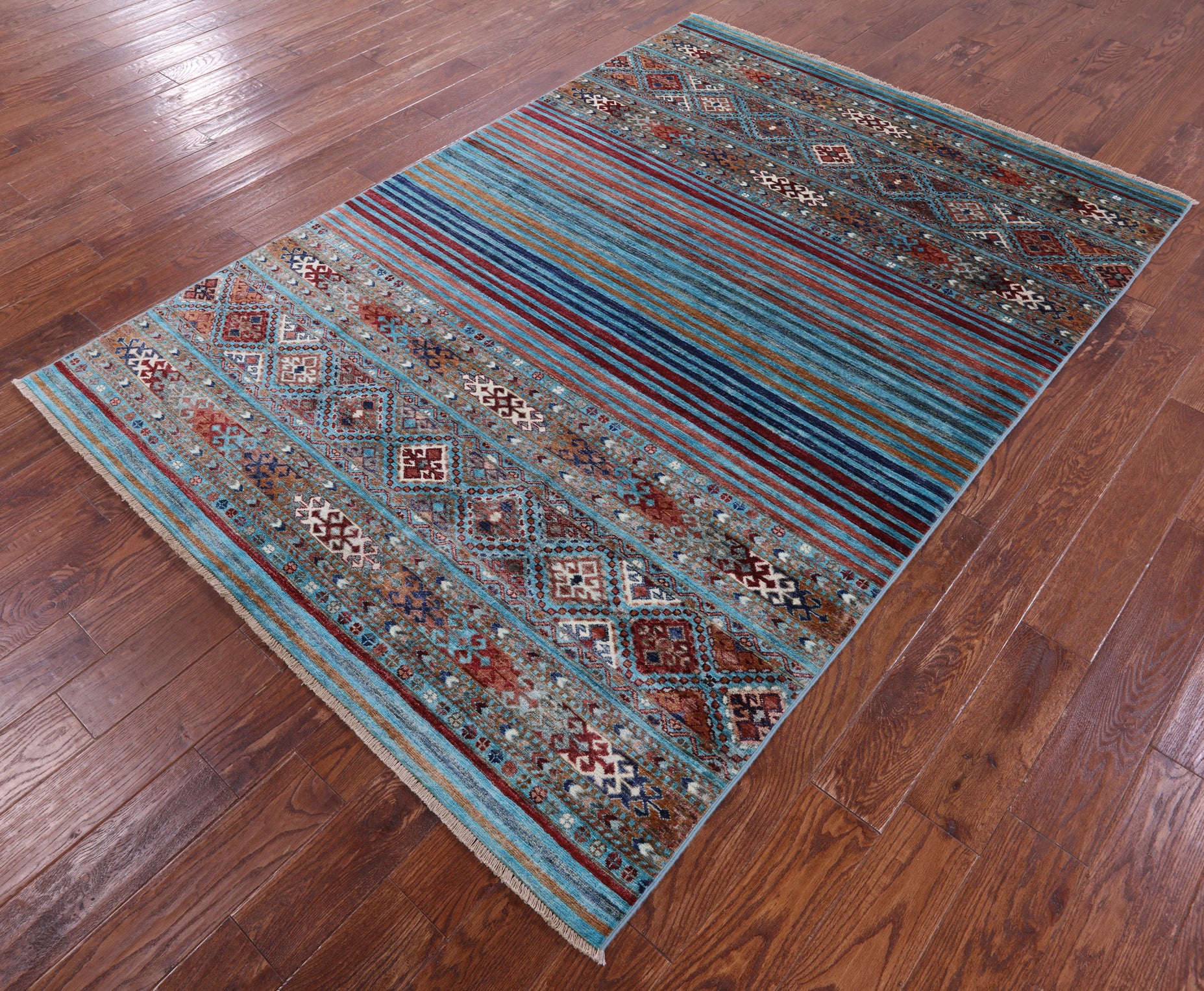 Khorjin Persian Gabbeh Hand Knotted Wool Rug - 5' 6" X 7' 11" - Golden Nile