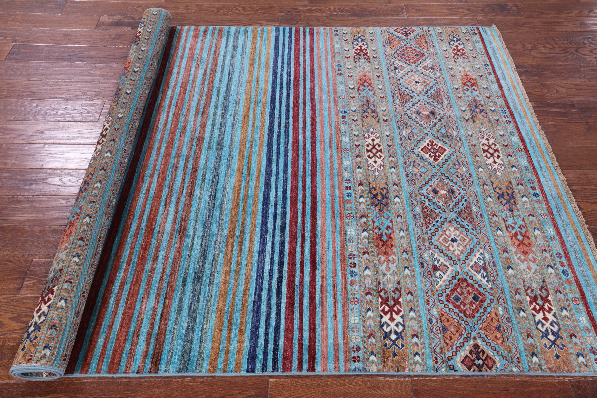 Khorjin Persian Gabbeh Hand Knotted Wool Rug - 5' 6" X 7' 11" - Golden Nile