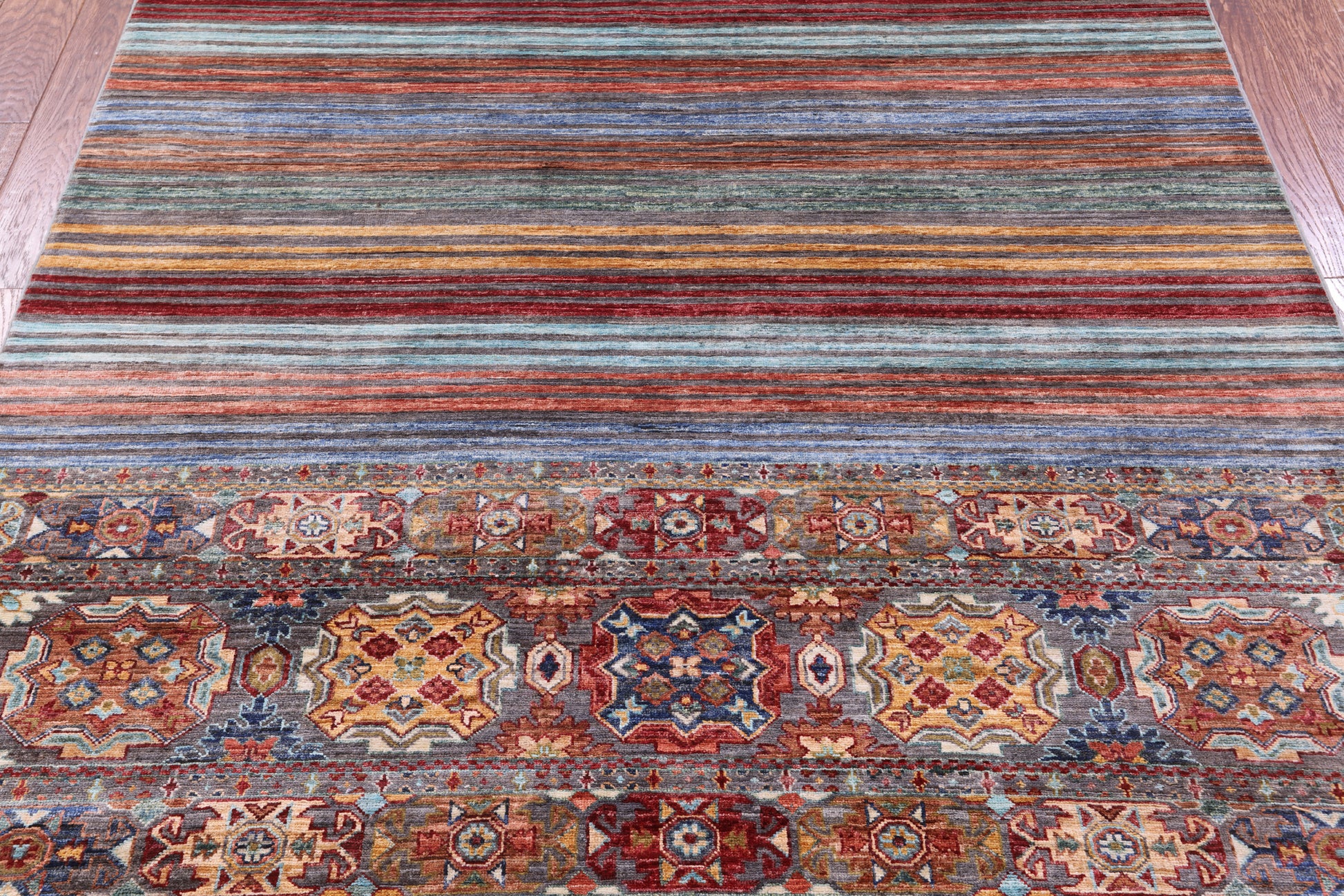 Khorjin Persian Gabbeh Hand Knotted Wool Rug - 5' 9" X 7' 10" - Golden Nile
