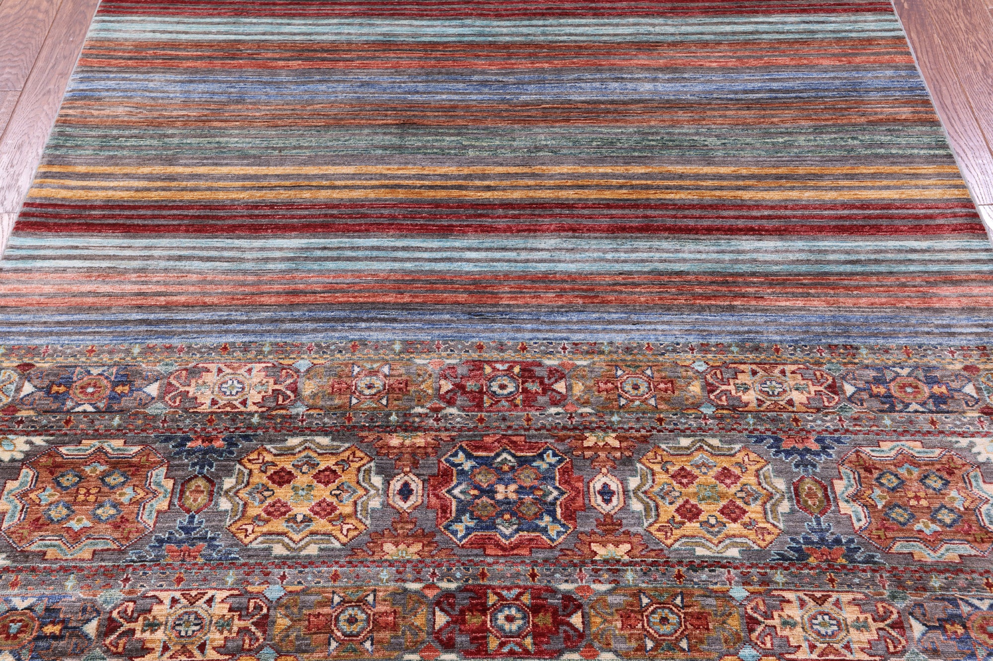 Khorjin Persian Gabbeh Hand Knotted Wool Rug - 5' 9" X 7' 10" - Golden Nile