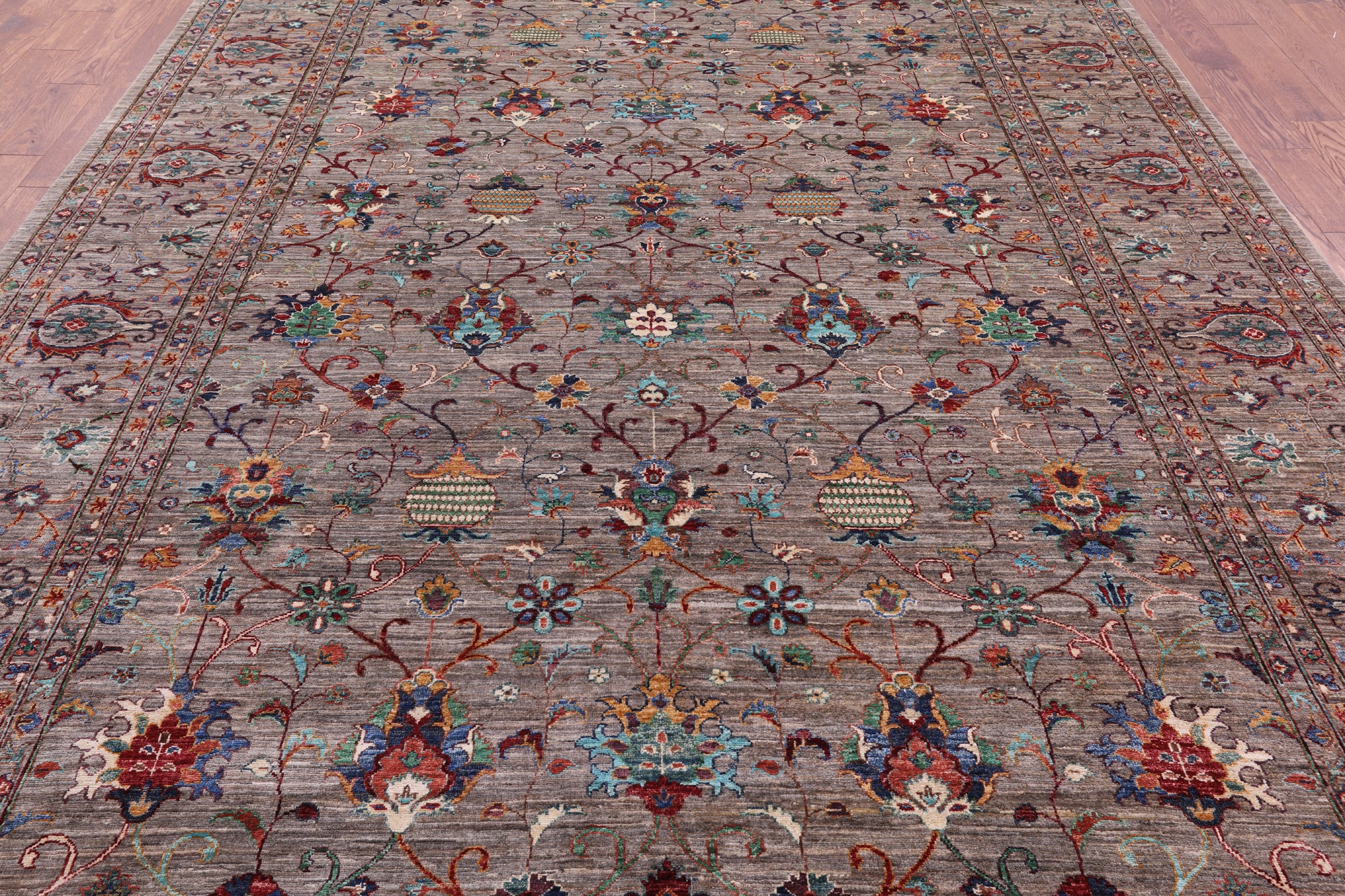 Peshawar Hand Knotted Wool Rug - 8' 9" X 12' 2" - Golden Nile