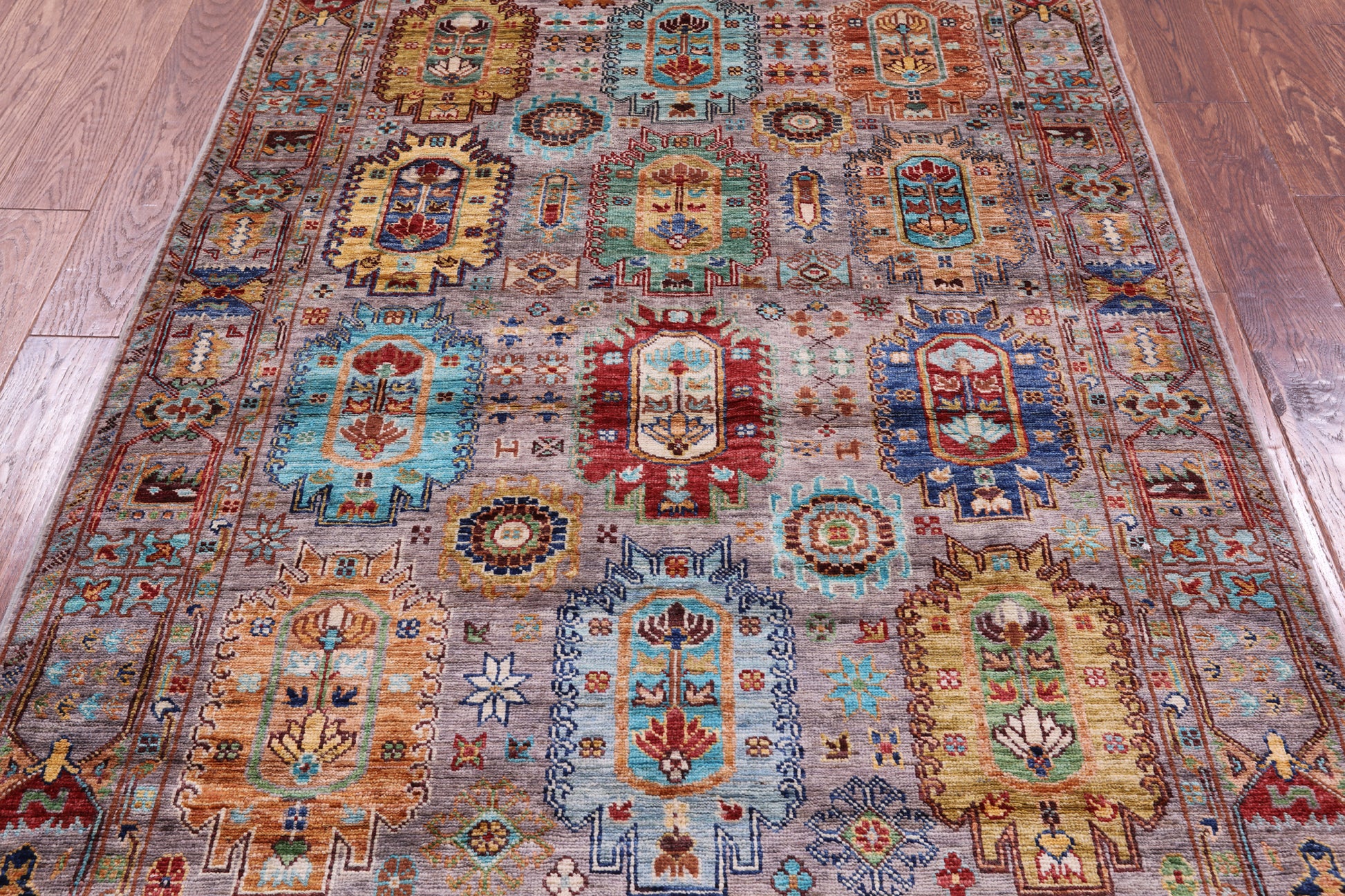 Turkmen Ersari Hand Knotted Wool Rug - 4' 2" X 6' 3" - Golden Nile
