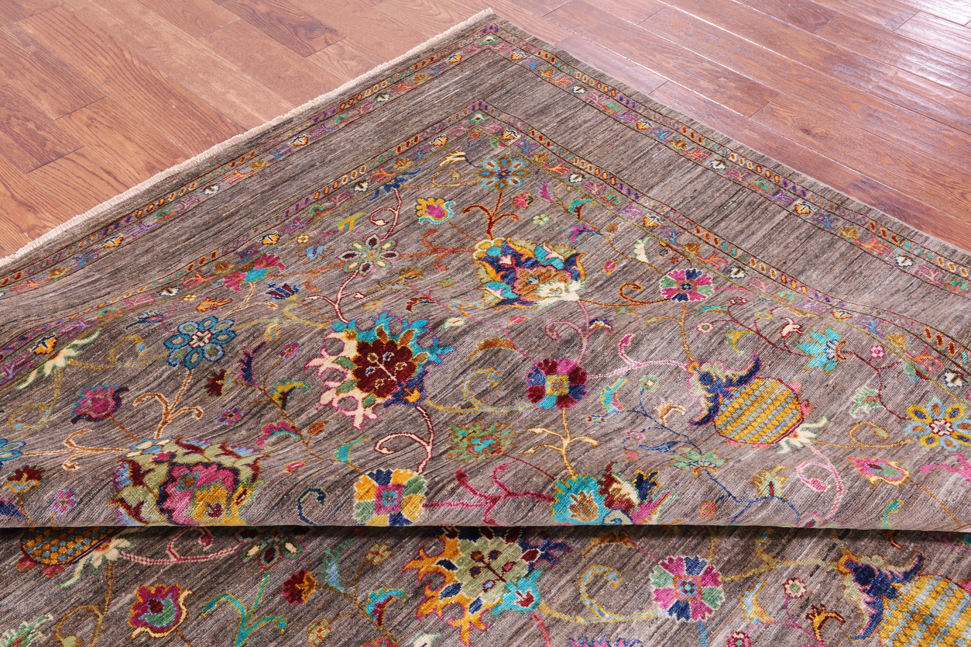 Peshawar Hand Knotted Wool Rug - 8' 4" X 9' 10" - Golden Nile