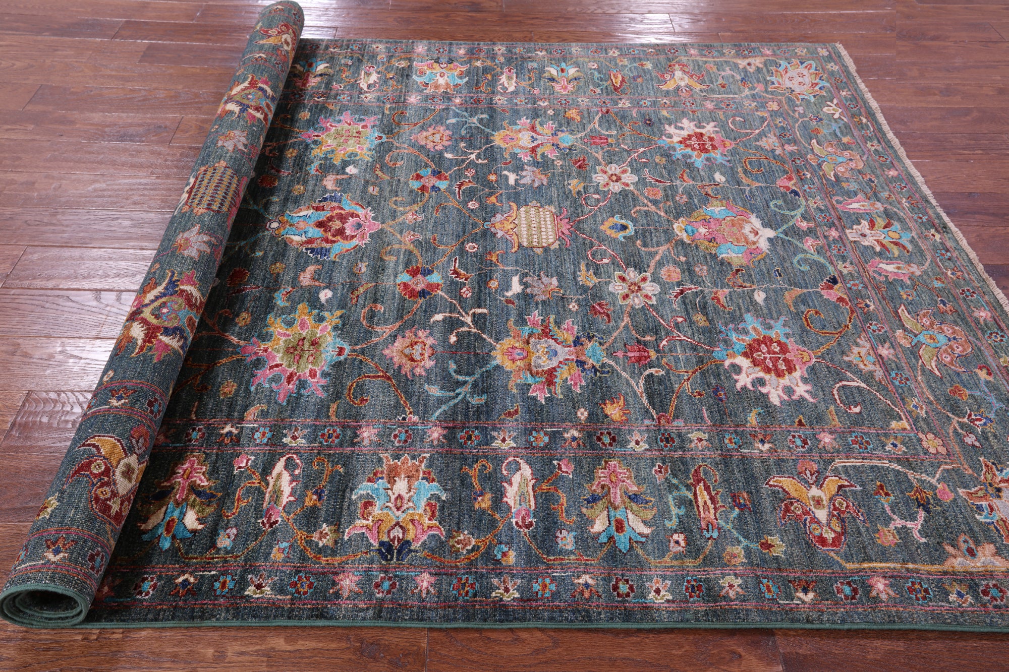 Green Peshawar Handmade Wool Rug - 5' 8" X 7' 4" - Golden Nile