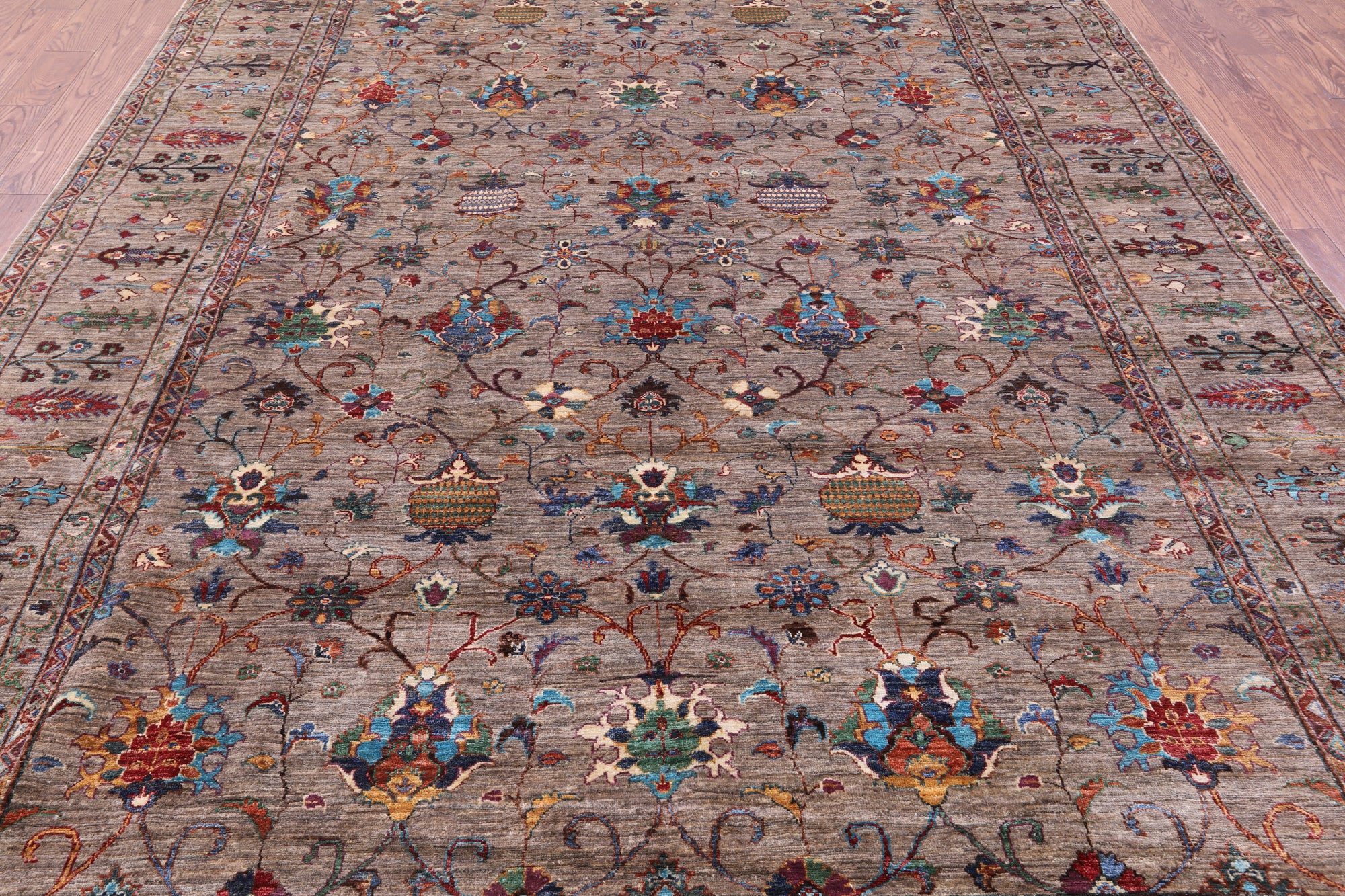 Peshawar Hand Knotted Wool Rug - 8' 6" X 12' 3" - Golden Nile