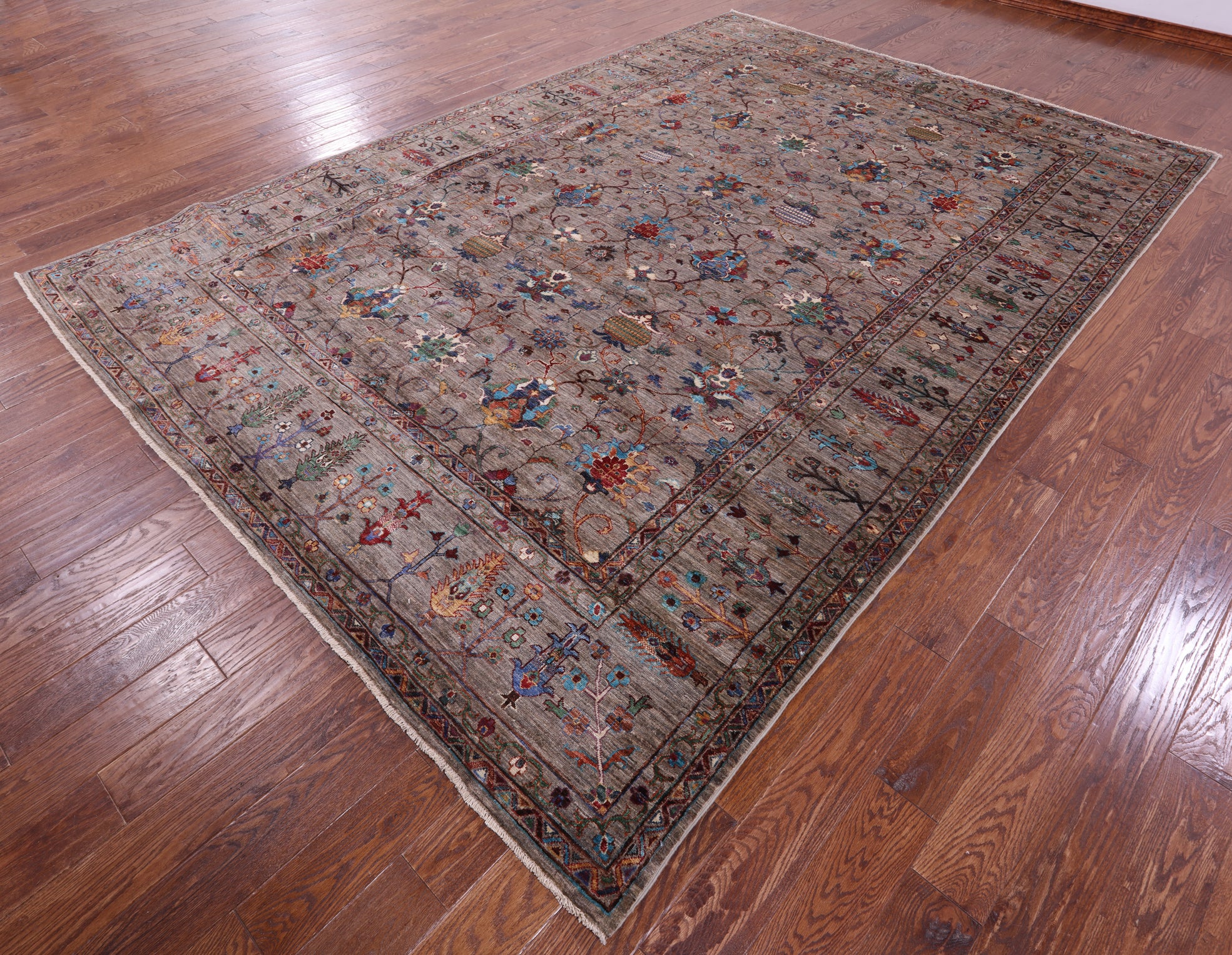 Peshawar Hand Knotted Wool Rug - 8' 6" X 12' 3" - Golden Nile