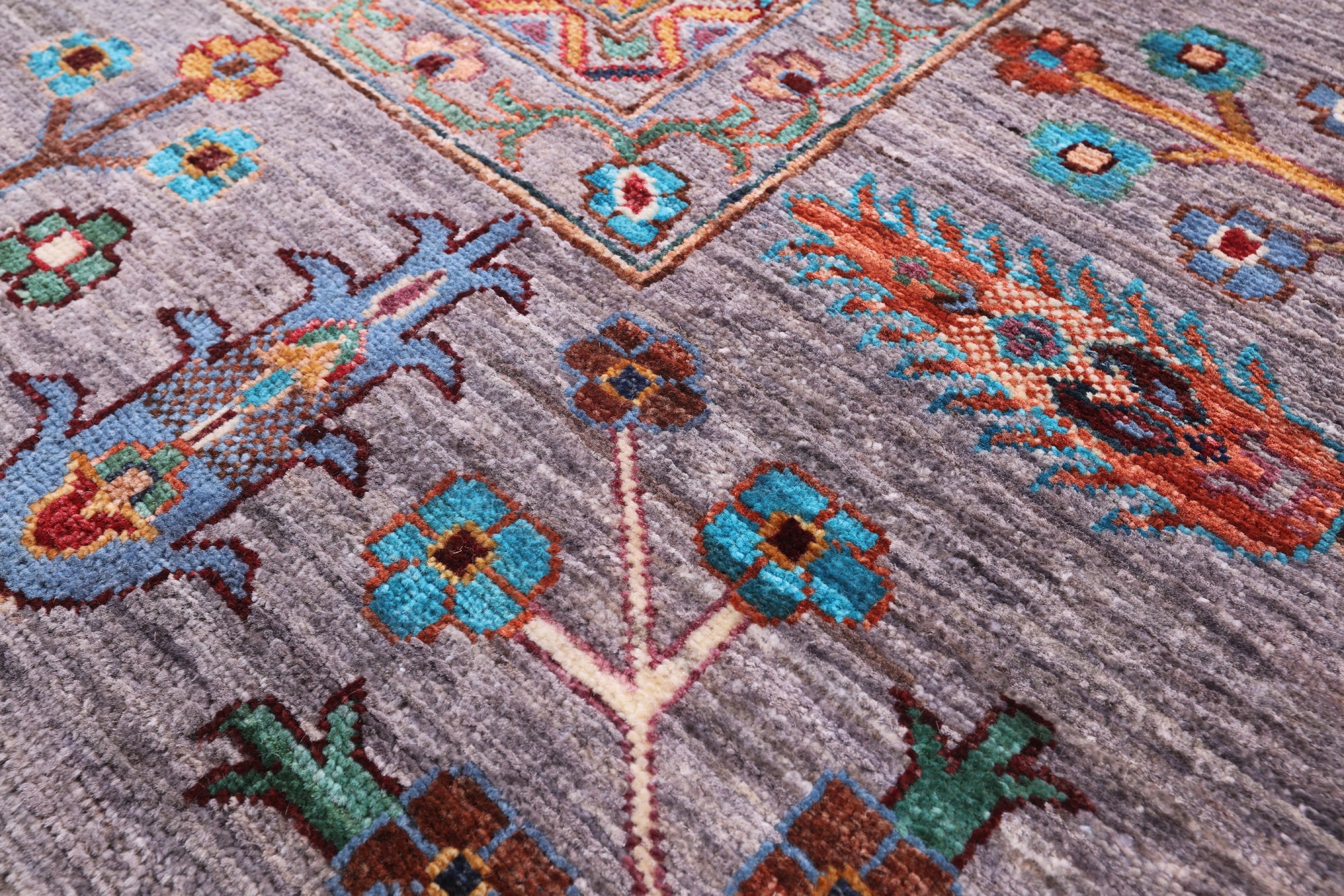 Peshawar Hand Knotted Wool Rug - 9' 0" X 12' 5" - Golden Nile