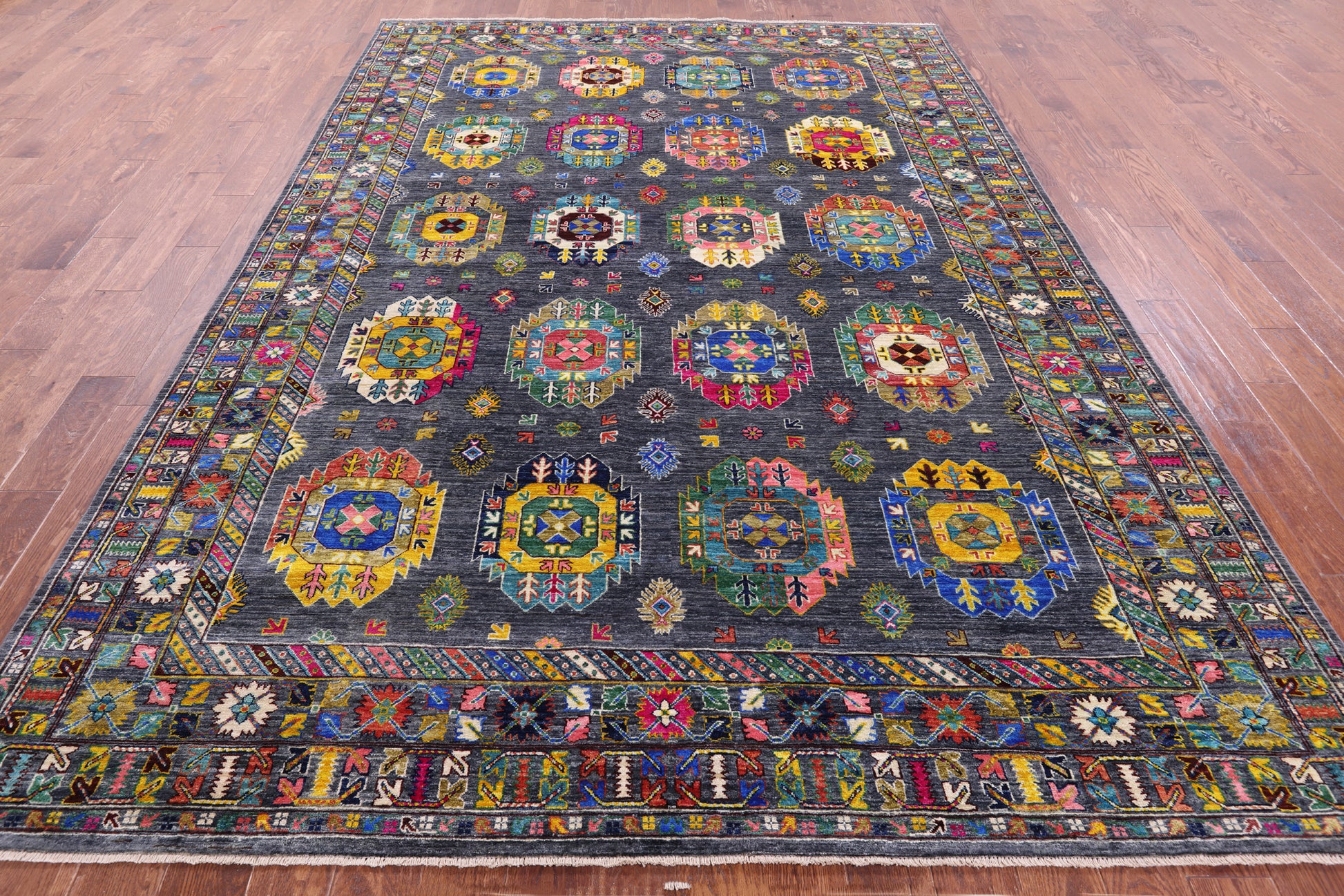 Turkmen Ersari Hand Knotted Wool Rug - 7' 11" X 11' 2" - Golden Nile