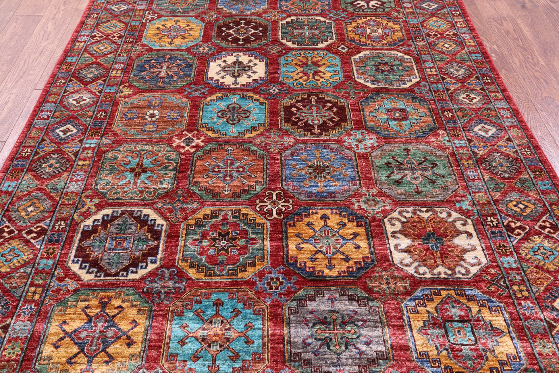 Red Turkmen Ersari Hand Knotted Wool Rug - 5' 6" X 7' 11" - Golden Nile