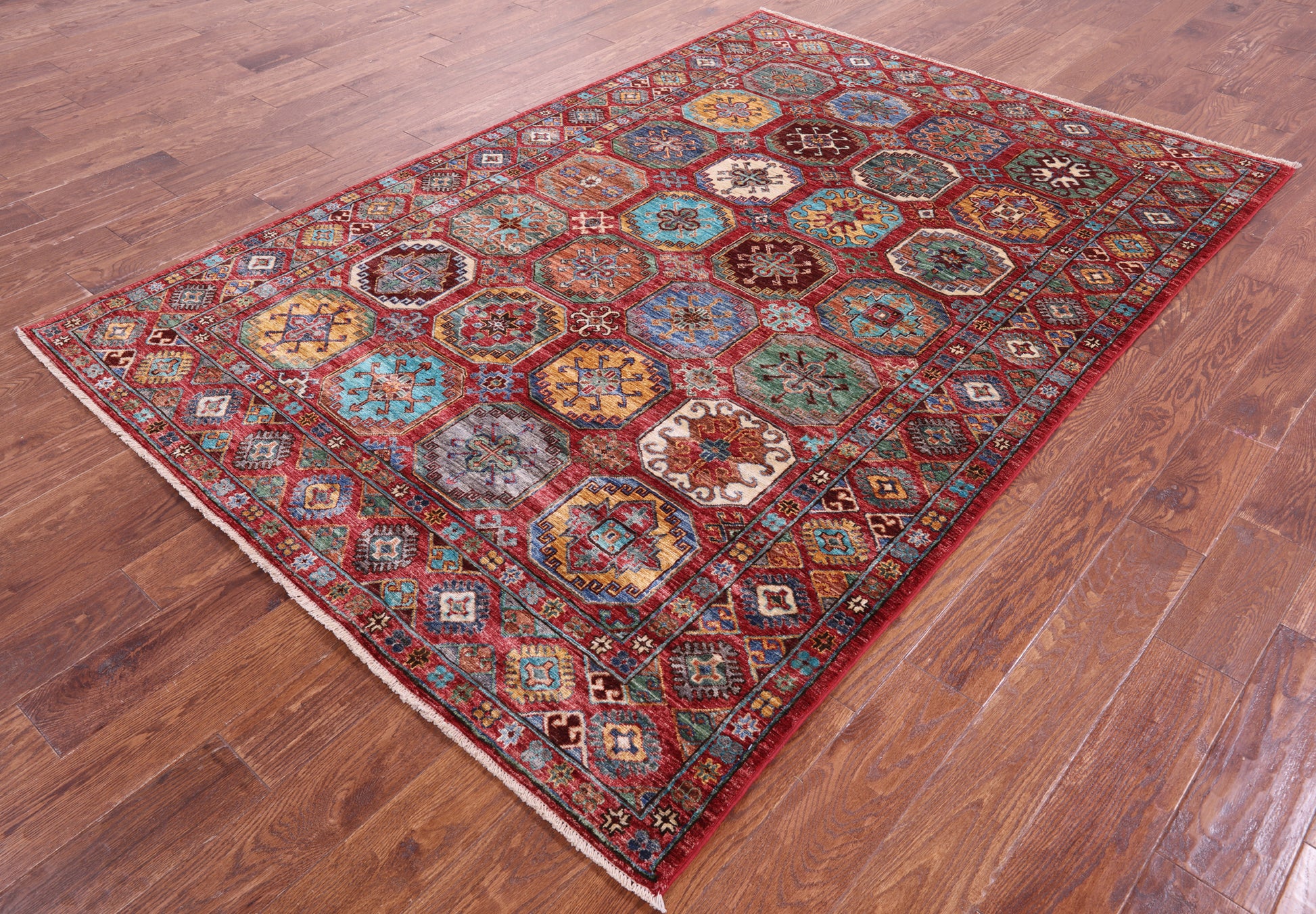 Red Turkmen Ersari Hand Knotted Wool Rug - 5' 6" X 7' 11" - Golden Nile