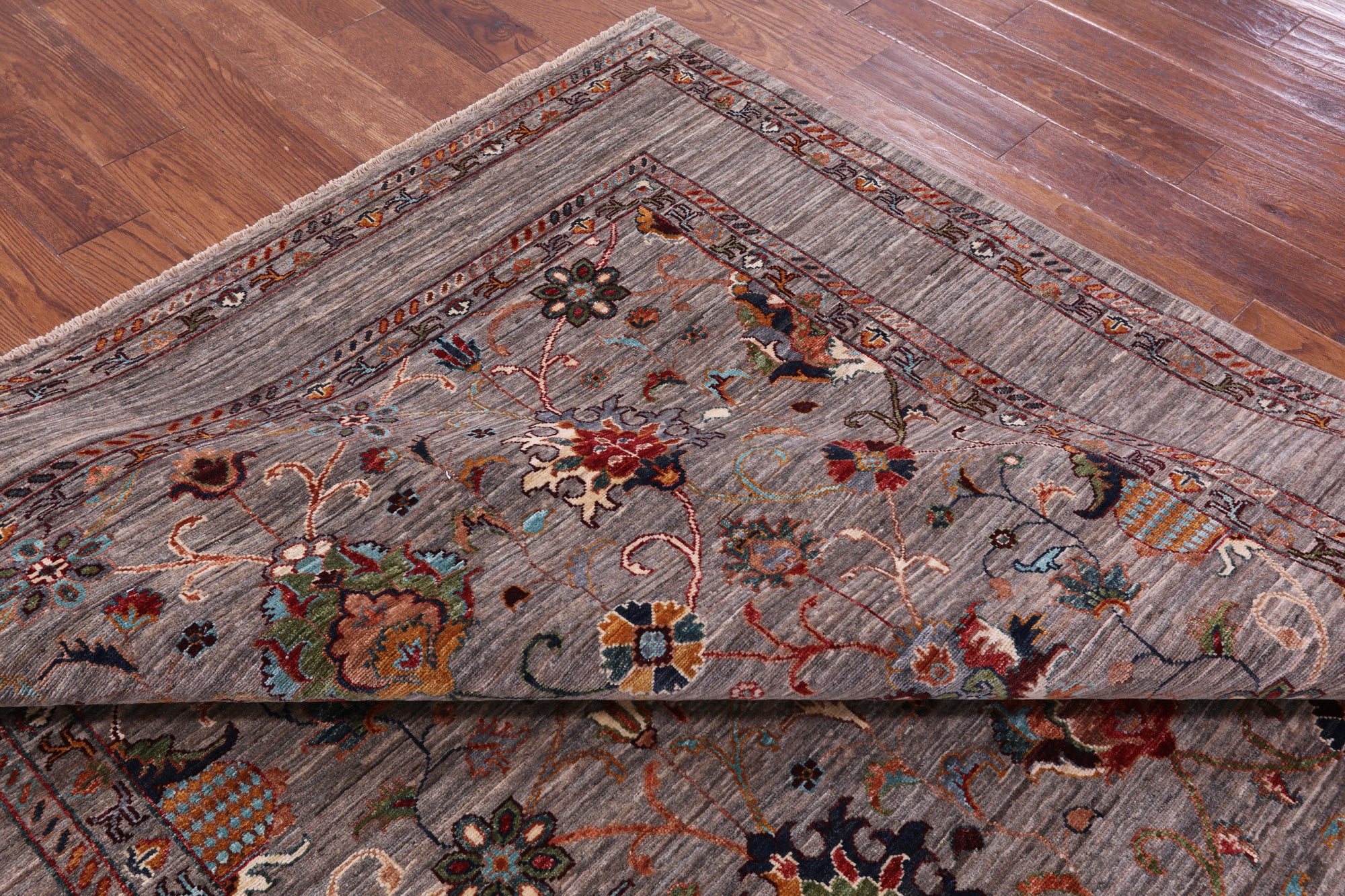 Peshawar Hand Knotted Wool Rug - 6' 8" X 9' 11" - Golden Nile