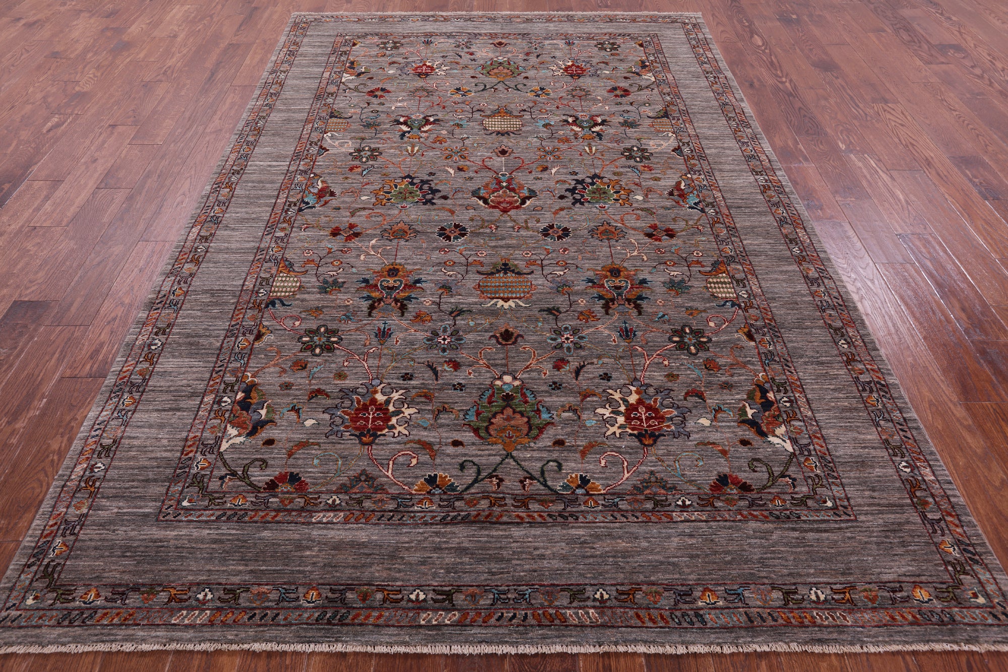 Peshawar Hand Knotted Wool Rug - 6' 8" X 9' 11" - Golden Nile