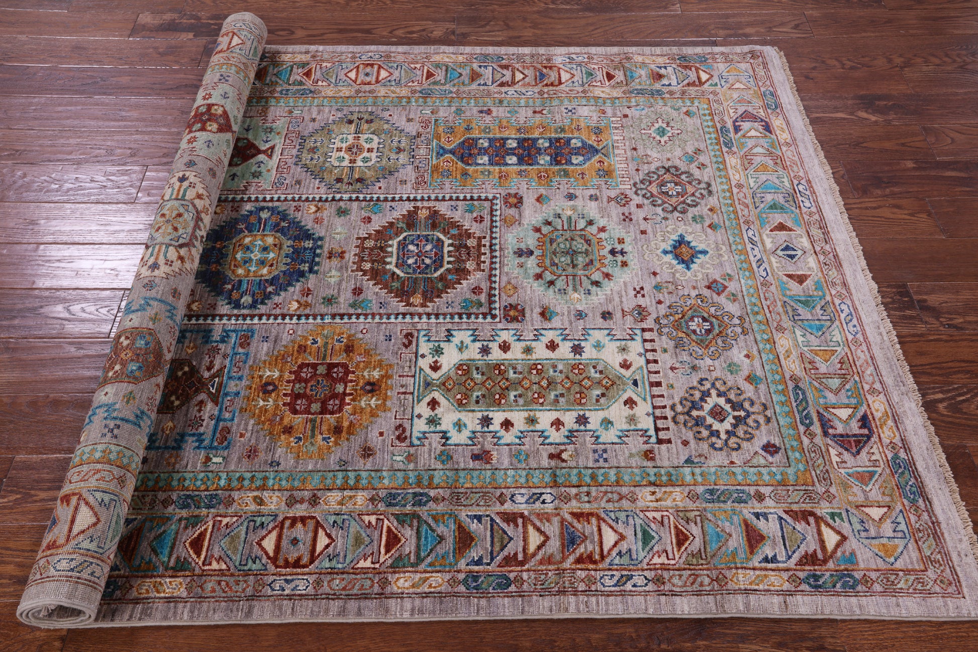 Turkmen Ersari Hand Knotted Wool Rug - 5' 0" X 6' 11" - Golden Nile