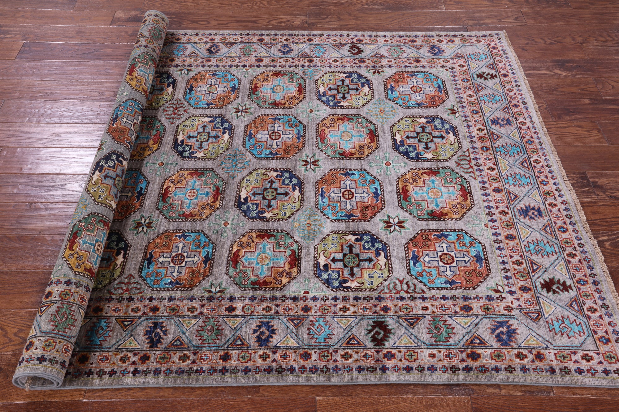 Grey Turkmen Ersari Hand Knotted Wool Rug - 5' 2" X 6' 11" - Golden Nile
