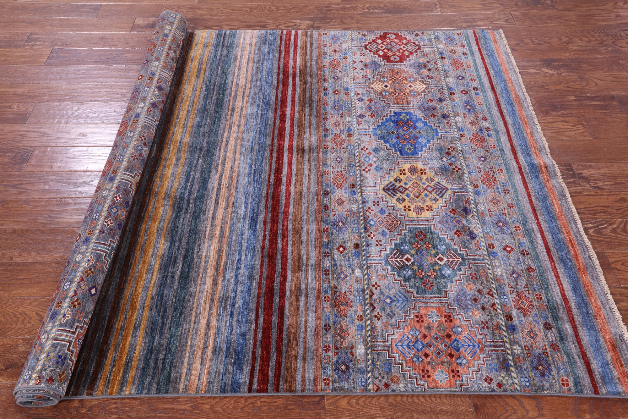 Khorjin Persian Gabbeh Hand Knotted Wool Rug - 5' 7" X 7' 11" - Golden Nile