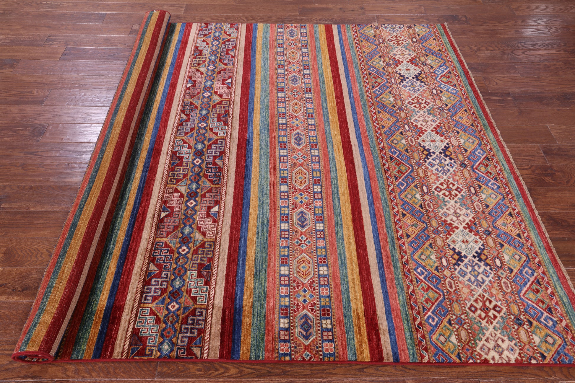 Khorjin Persian Gabbeh Hand Knotted Wool Rug - 6' 7" X 8' 9" - Golden Nile