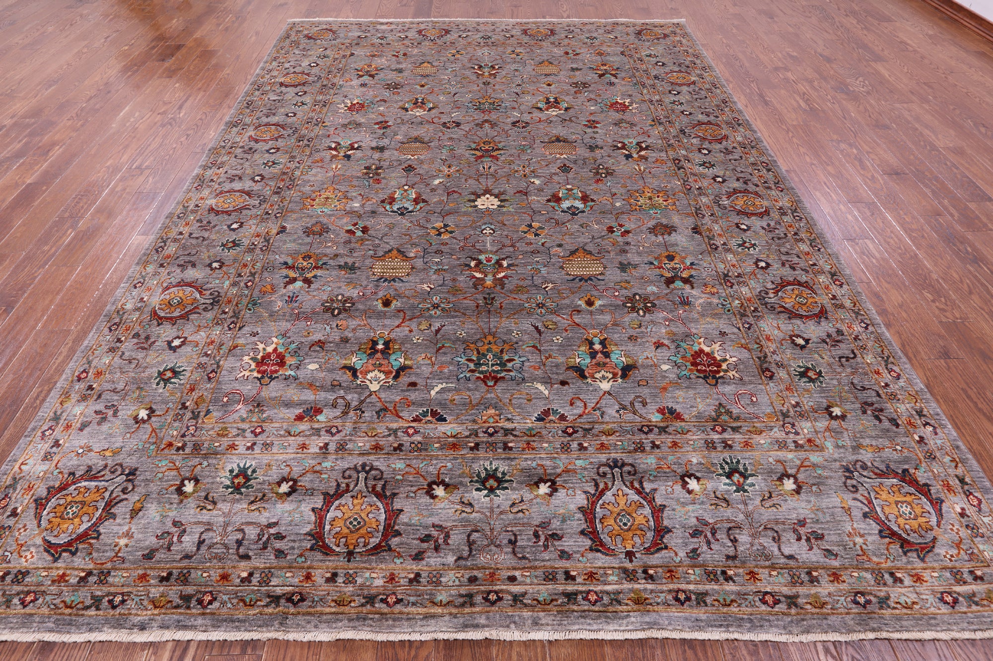 Peshawar Hand Knotted Wool Rug - 8' 9" X 12' 2" - Golden Nile