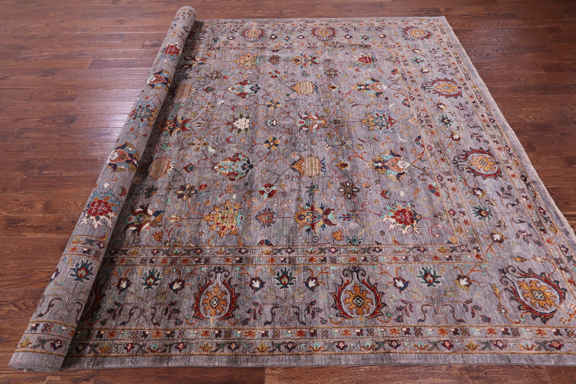 Peshawar Hand Knotted Wool Rug - 8' 9" X 12' 2" - Golden Nile