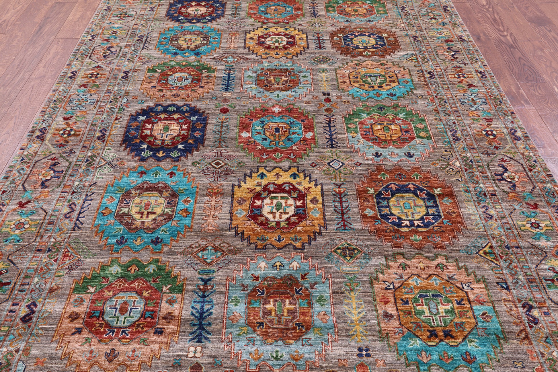 Turkmen Ersari Hand Knotted Wool Rug - 6' 9" X 9' 9" - Golden Nile
