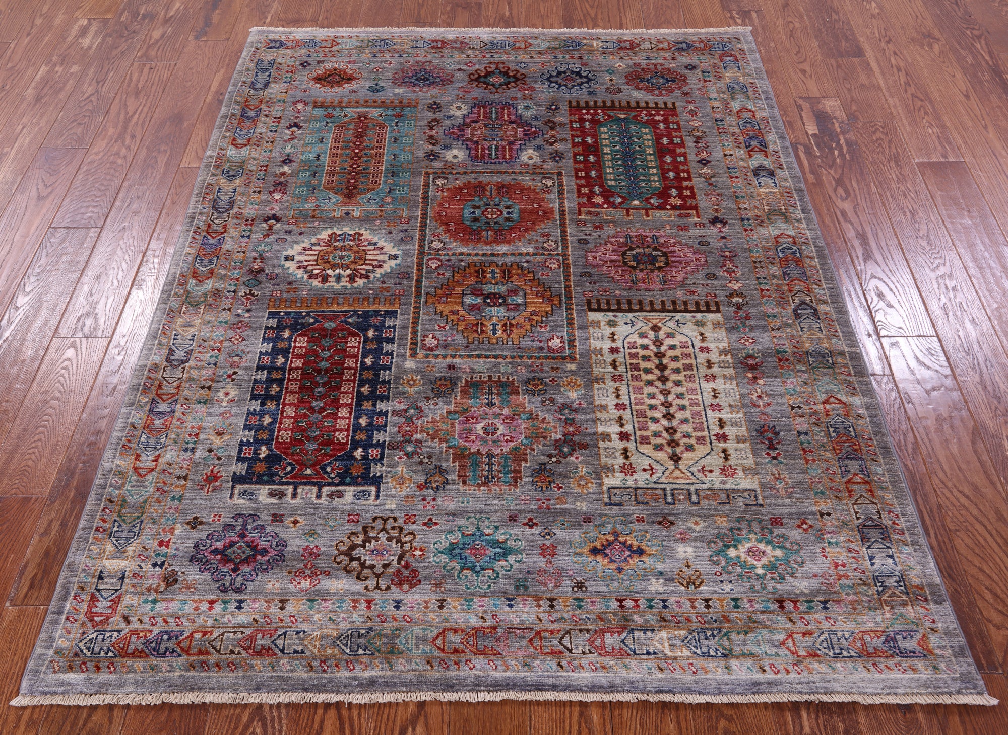 Grey Turkmen Ersari Handmade Wool Rug - 5' 1" X 6' 5" - Golden Nile